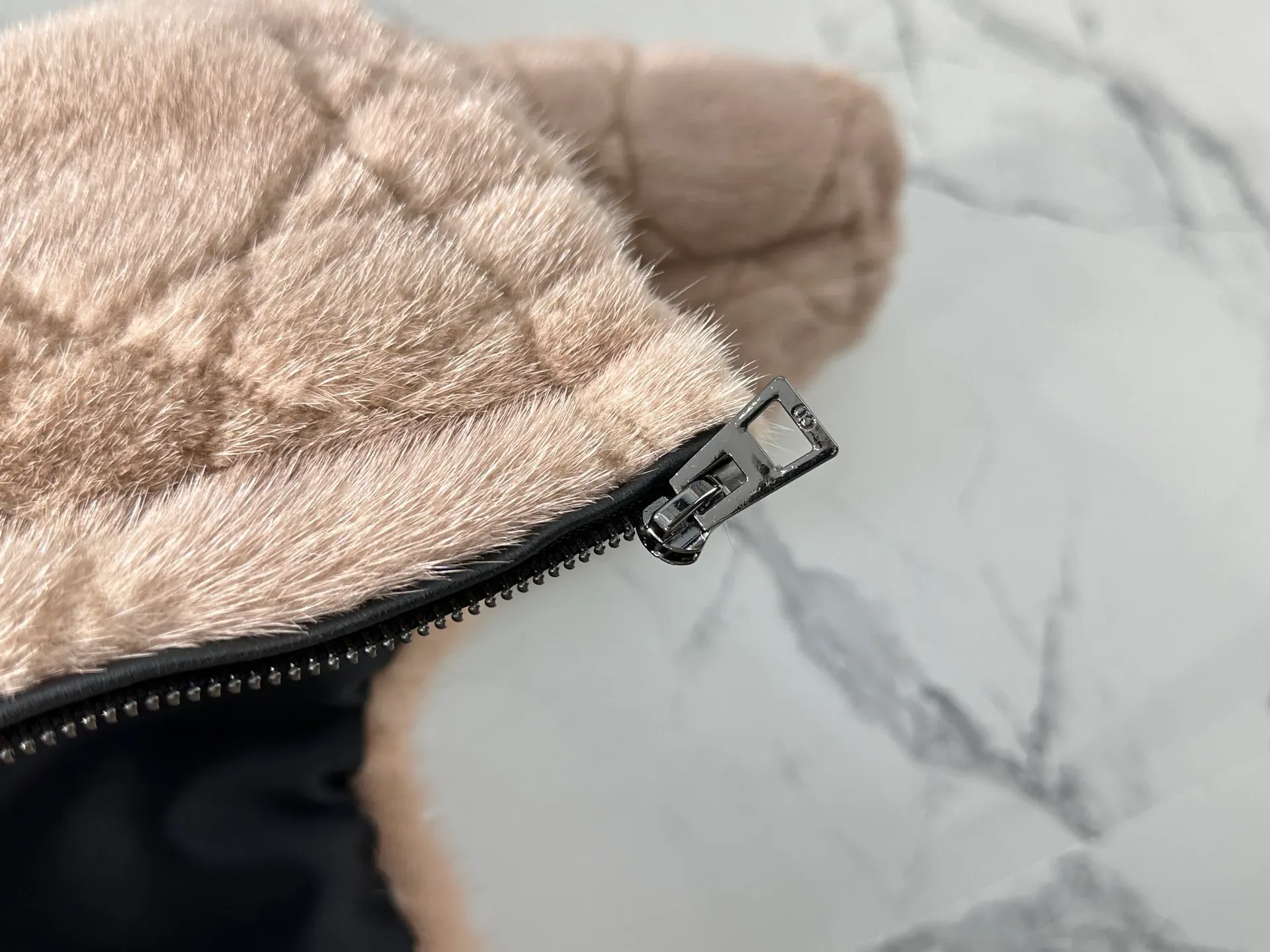 Шубы Женские Christian Dior 865811
