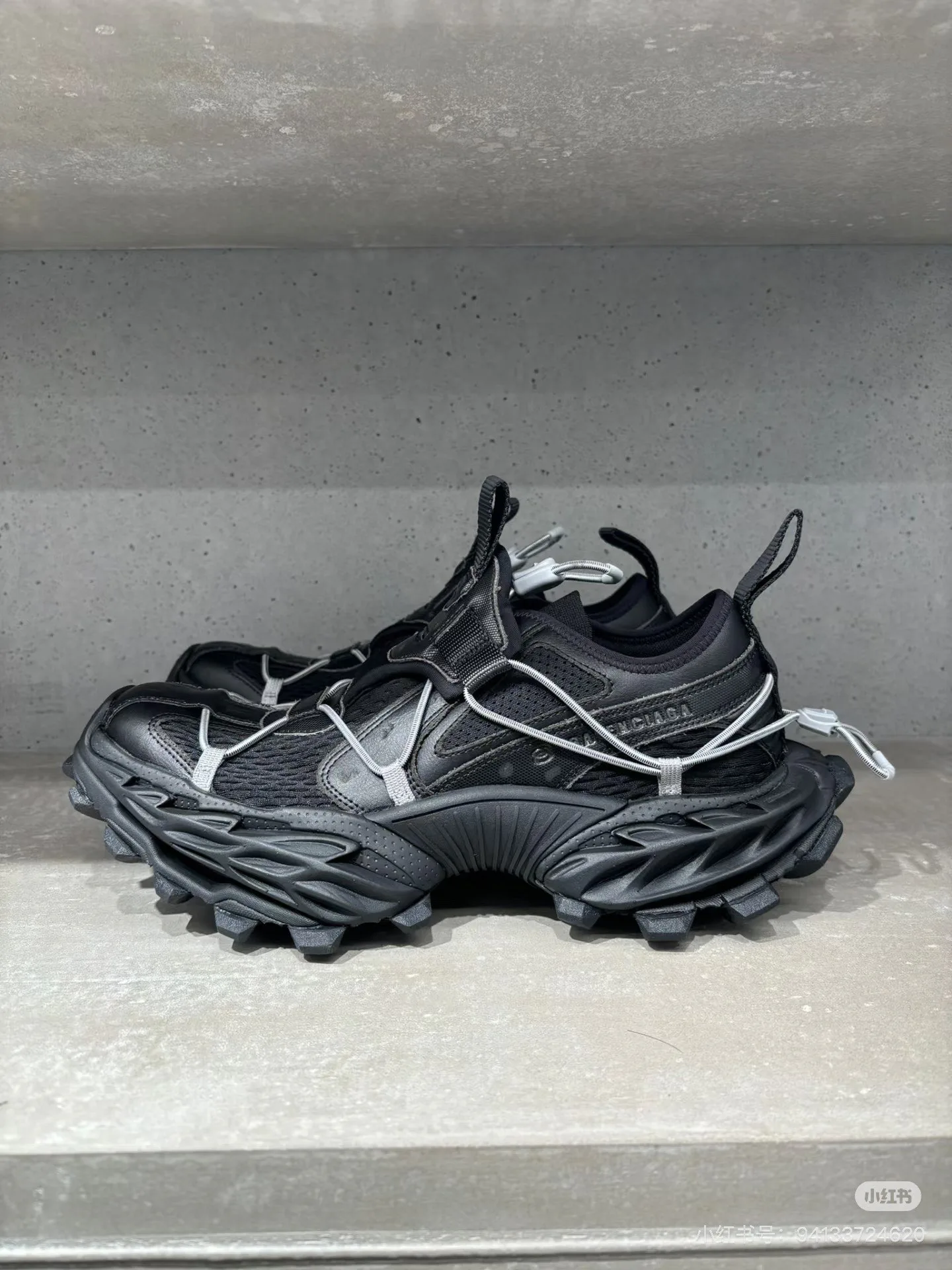 Кроссовки Женские Balenciaga 16132