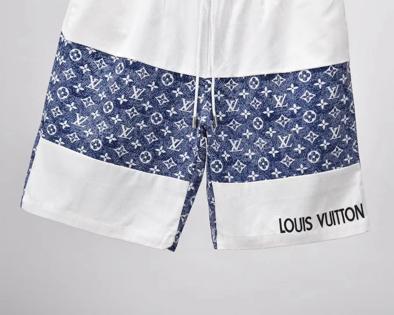 Шорты Женские Louis Vuitton 5067