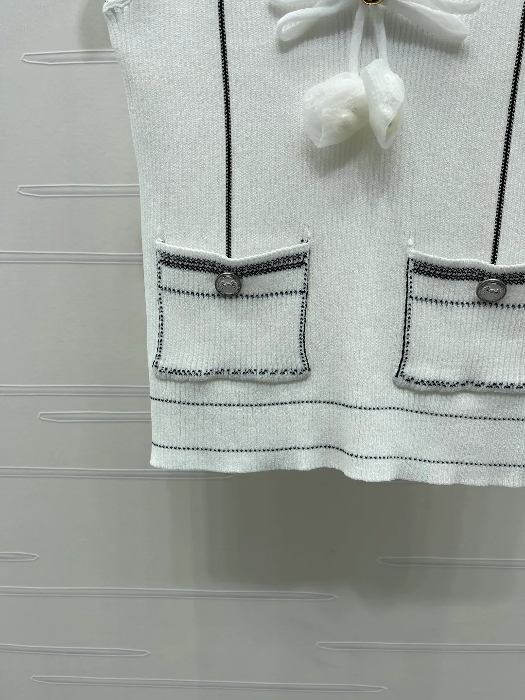 Жилеты Женские Chanel 12394008