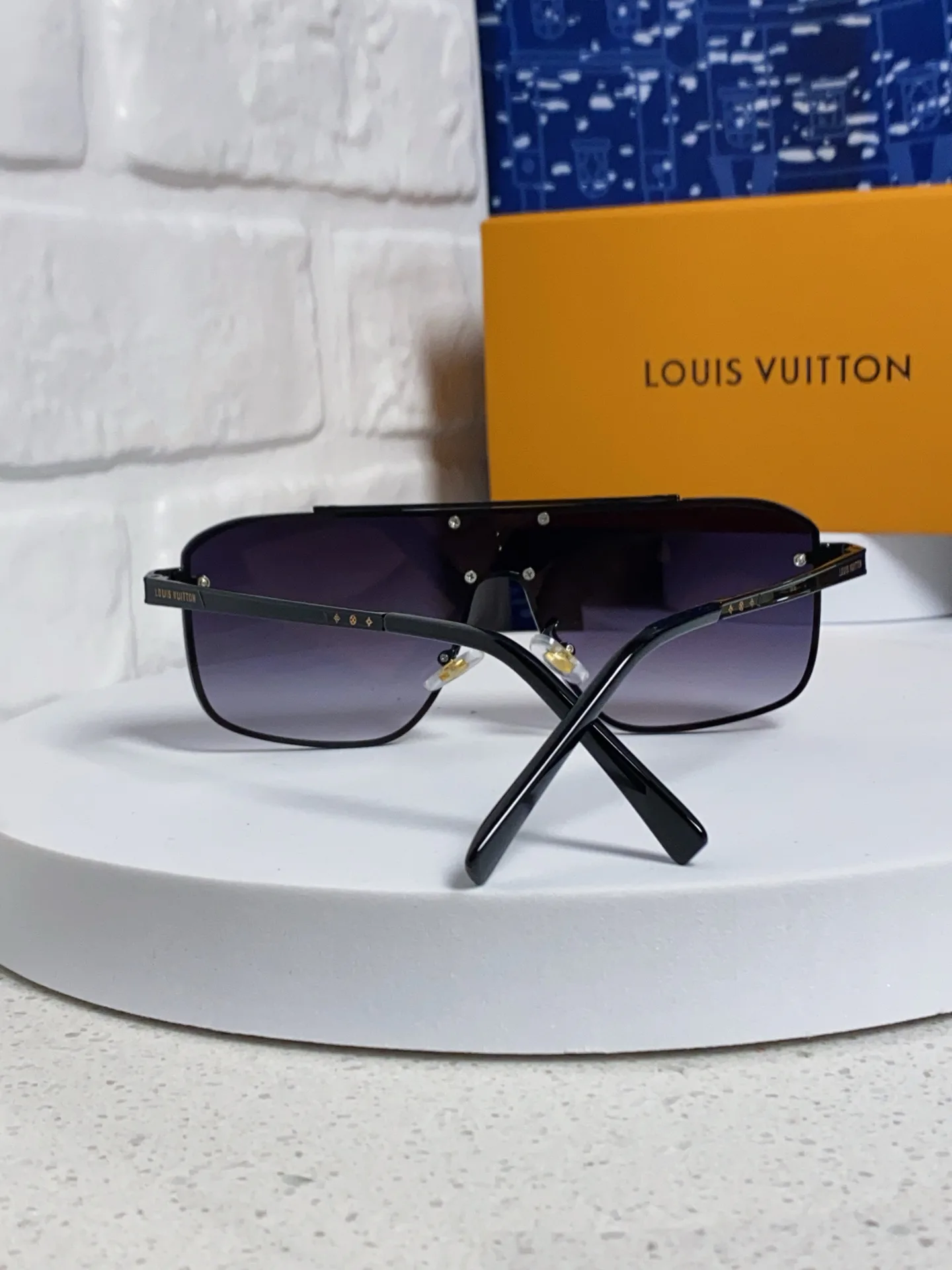 Очки Louis Vuitton 10842038