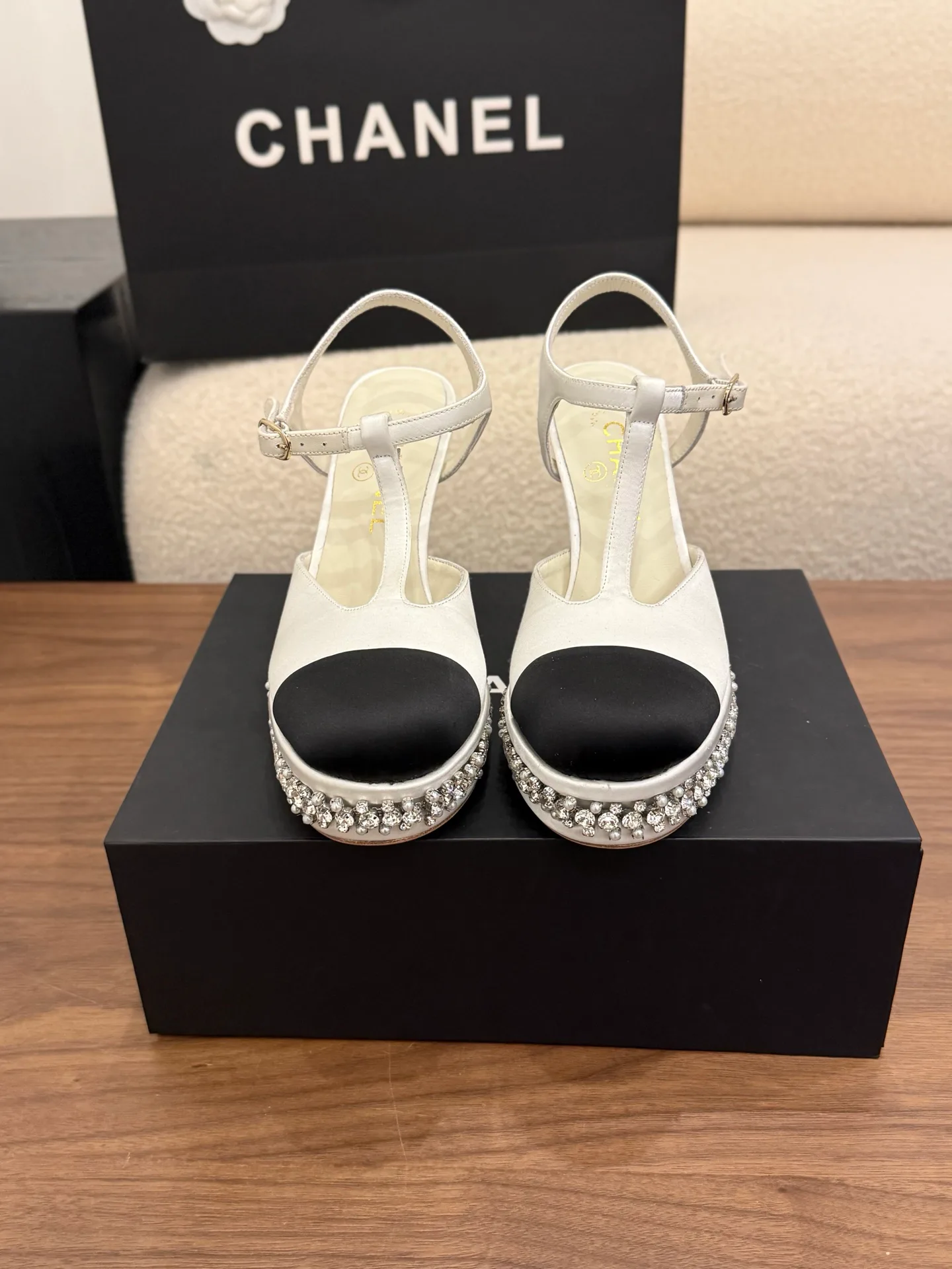 Сандалии Женские Chanel 11260182