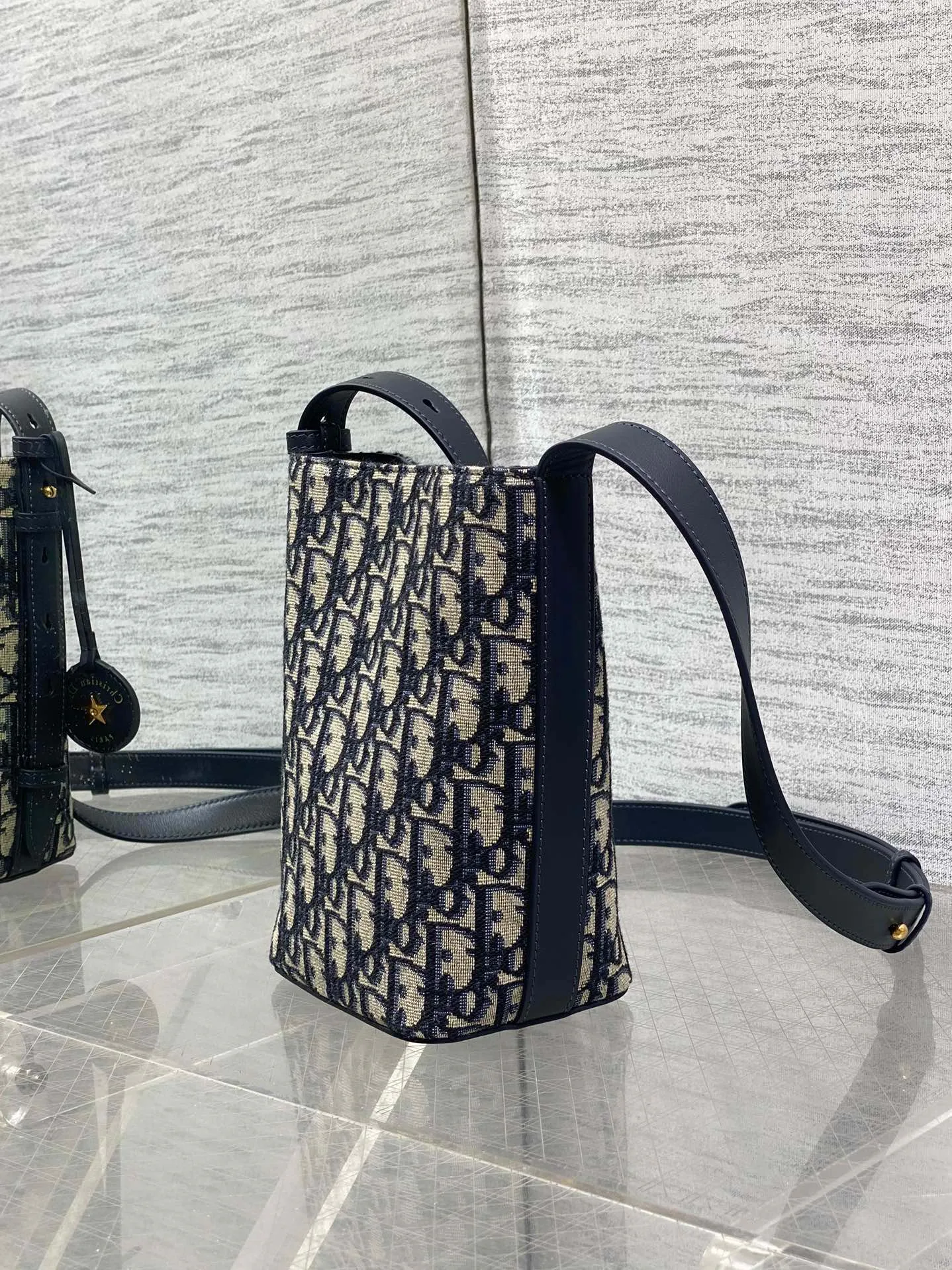 Сумки На Ремне Женские Christian Dior 11665031
