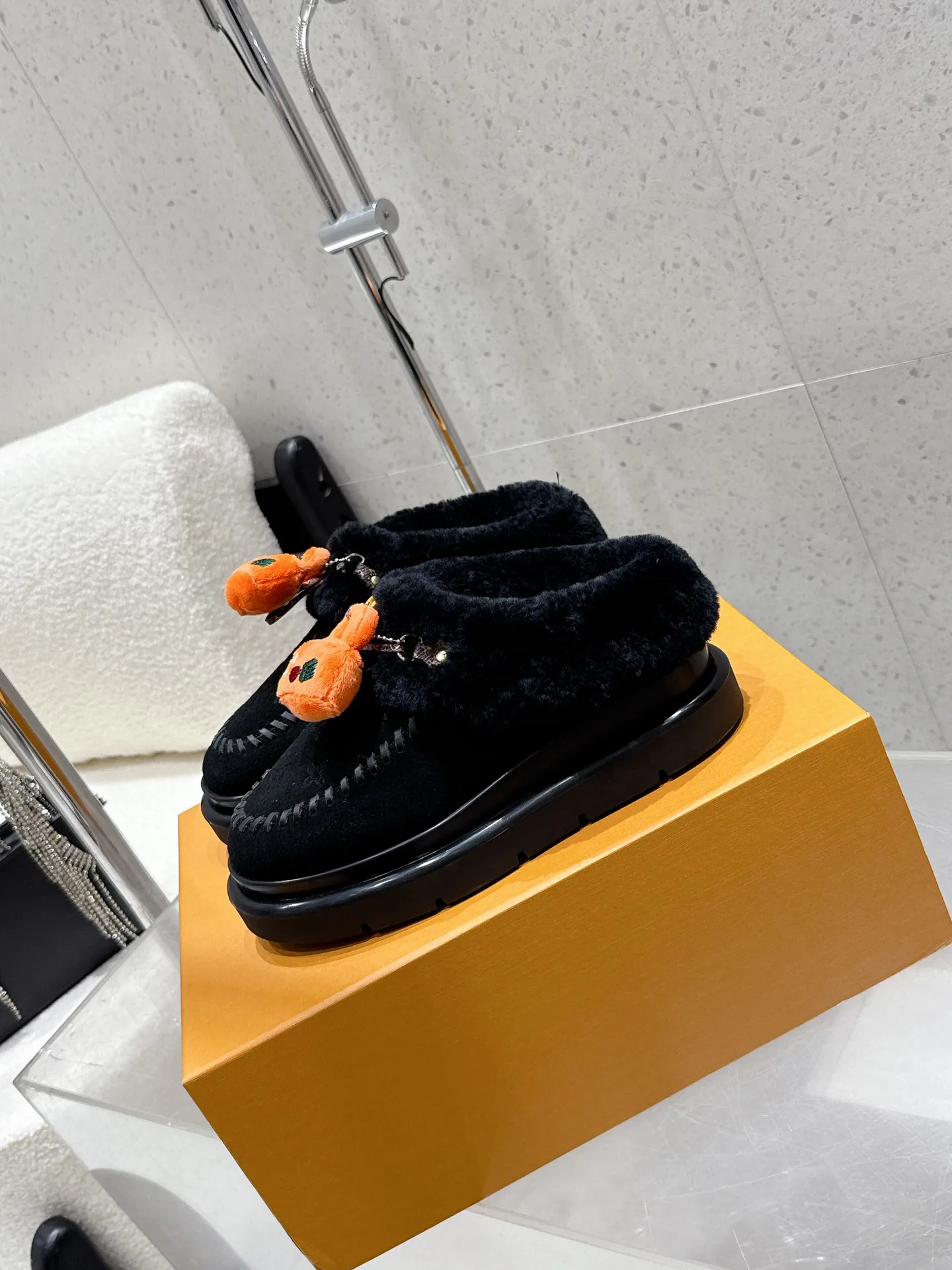 Угги Женские Louis Vuitton 914337