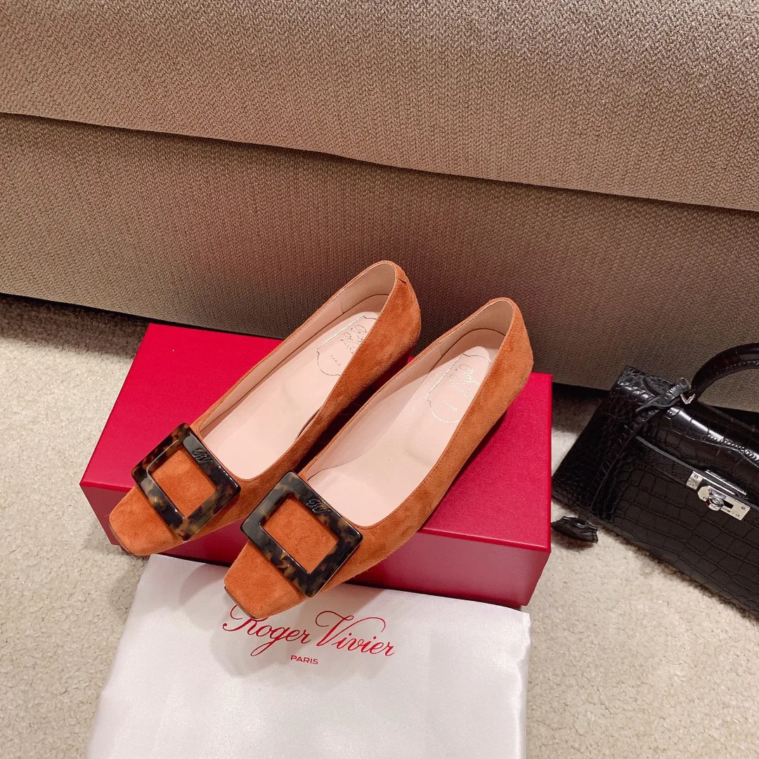 Туфли Женские Roger Vivier 17550730