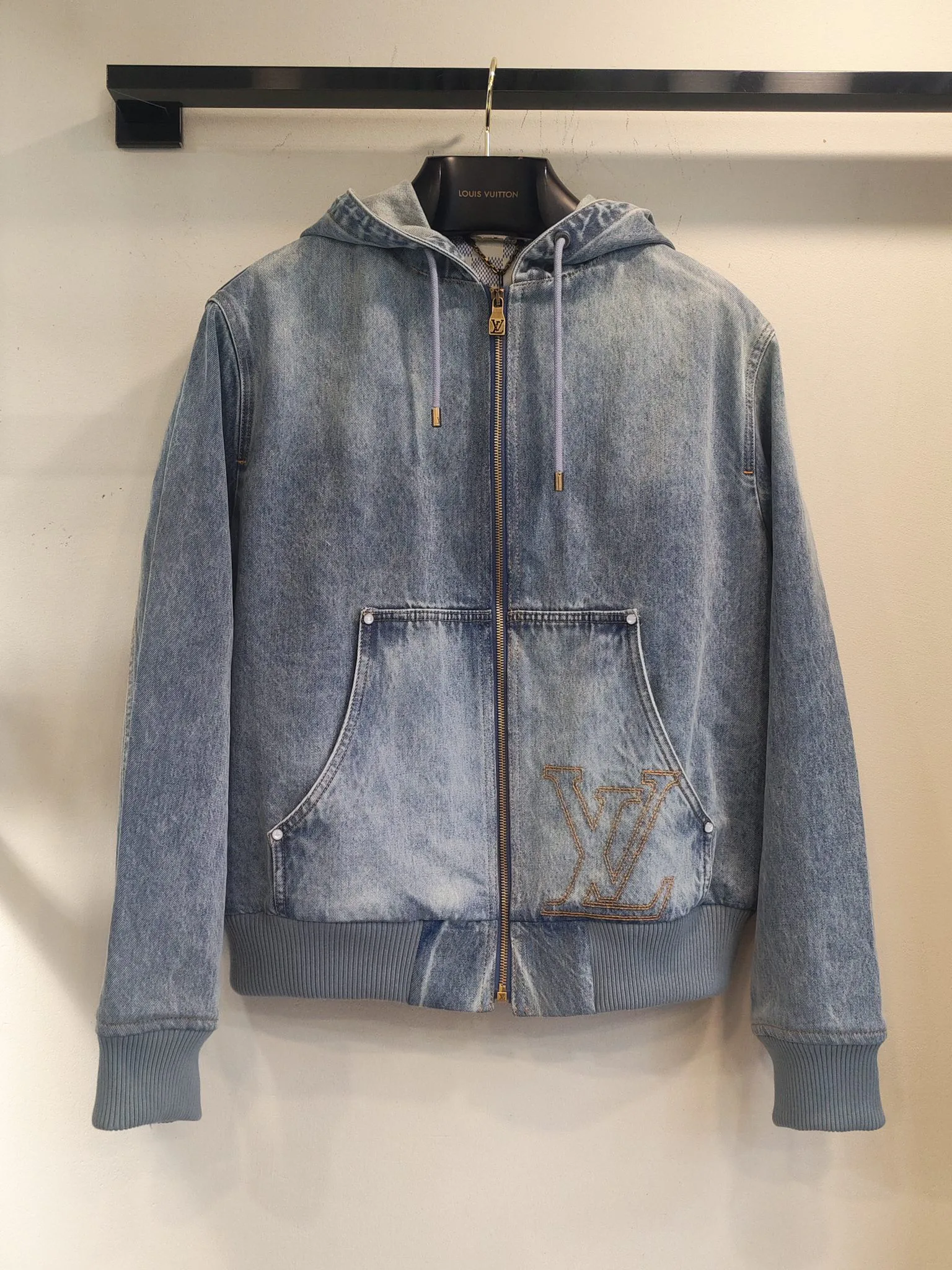 Куртки И Пуховики Женские Louis Vuitton 5039899