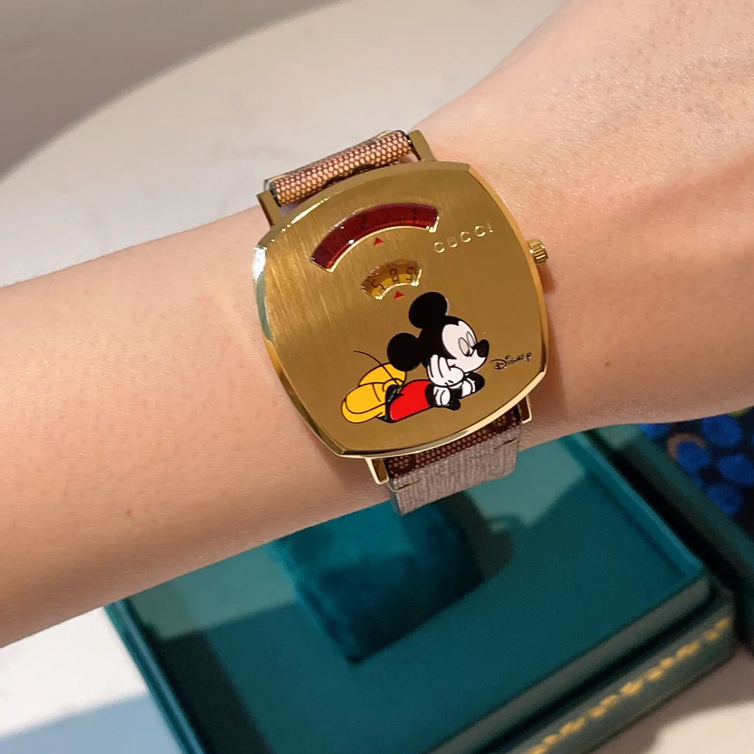 Часы Женские Gucci 11693419