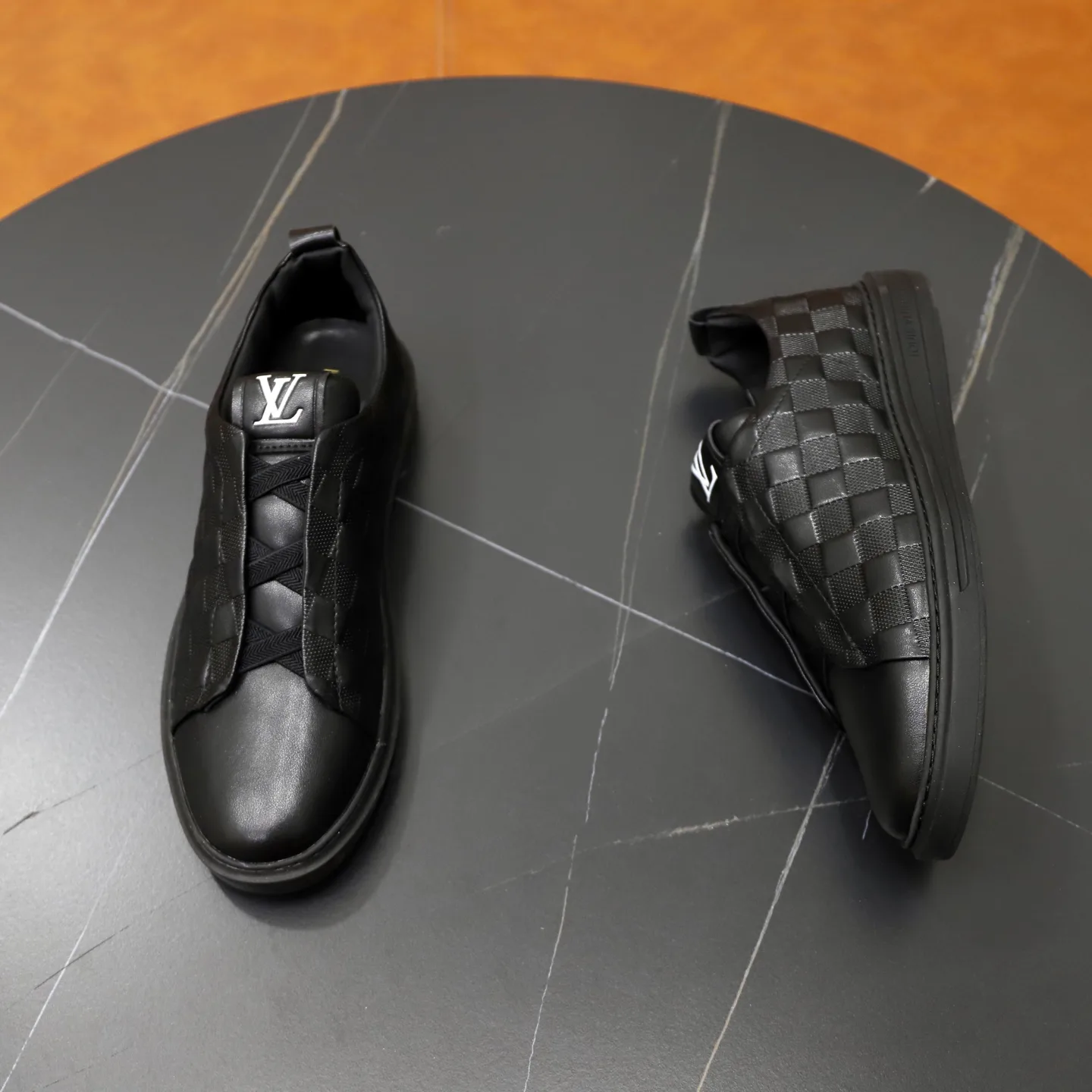 Кроссовки Мужские Louis Vuitton 715991