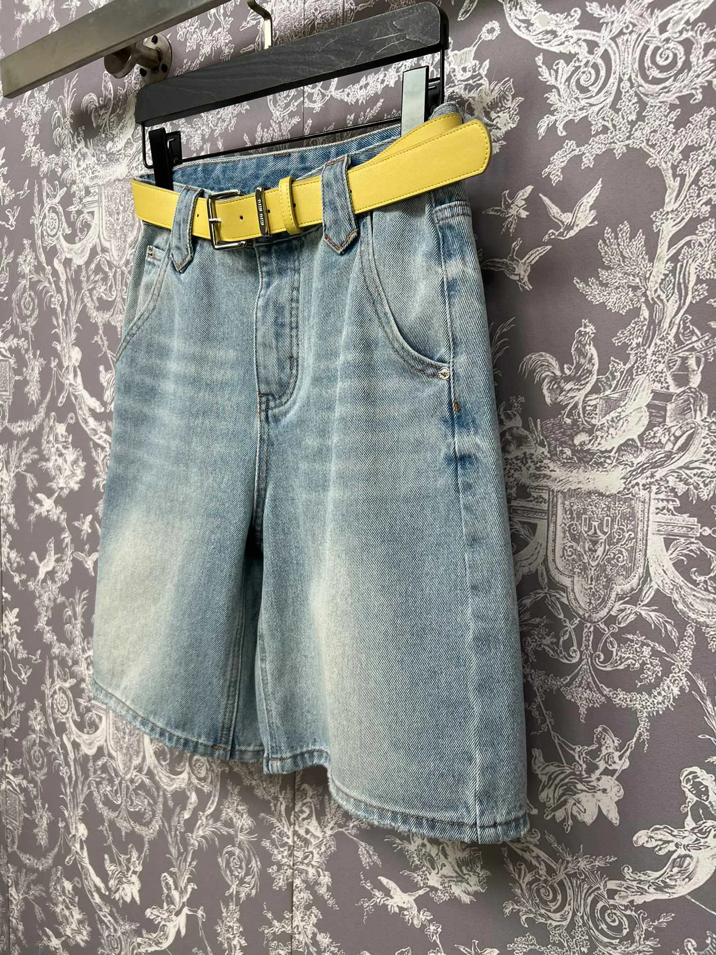 Шорты Женские Miu Miu 35391