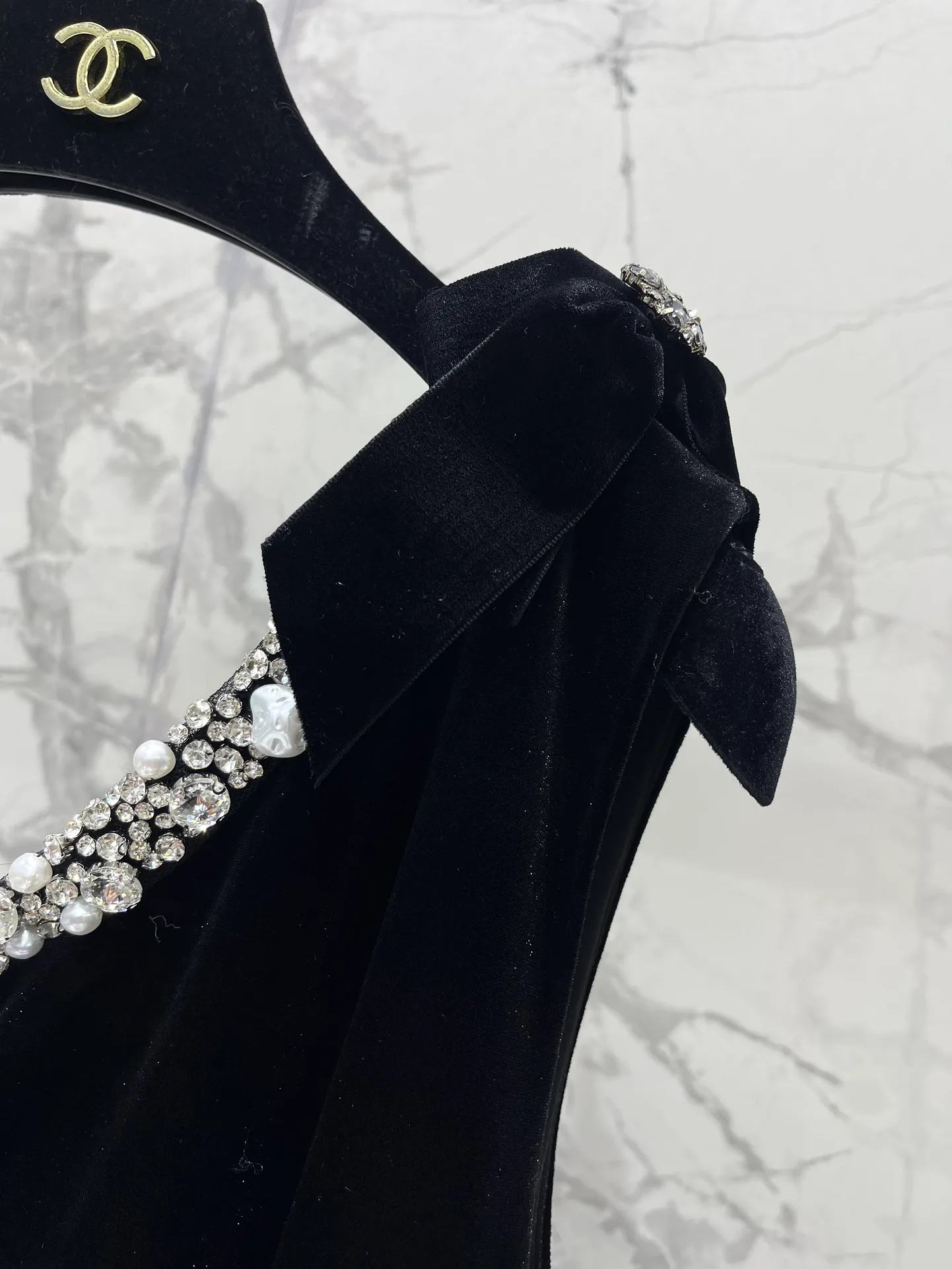 Платья Женские Chanel 18527334