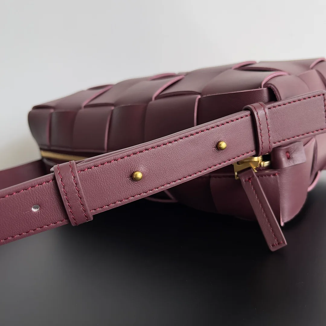 Классические Сумки Женские Bottega Veneta 18161084