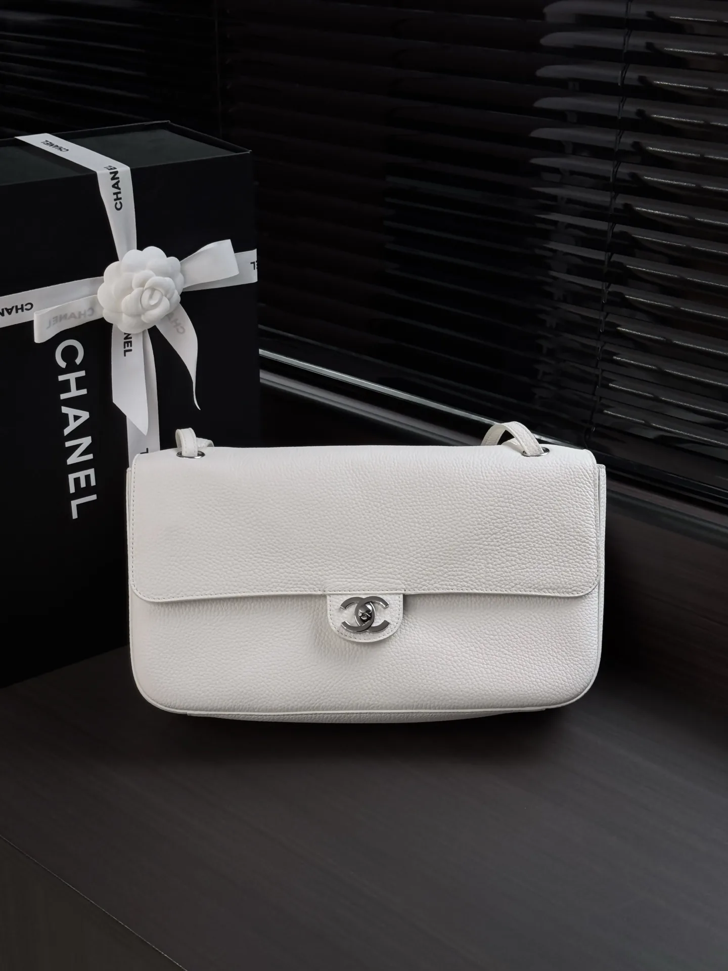 Классические Сумки Женские Chanel 18147982