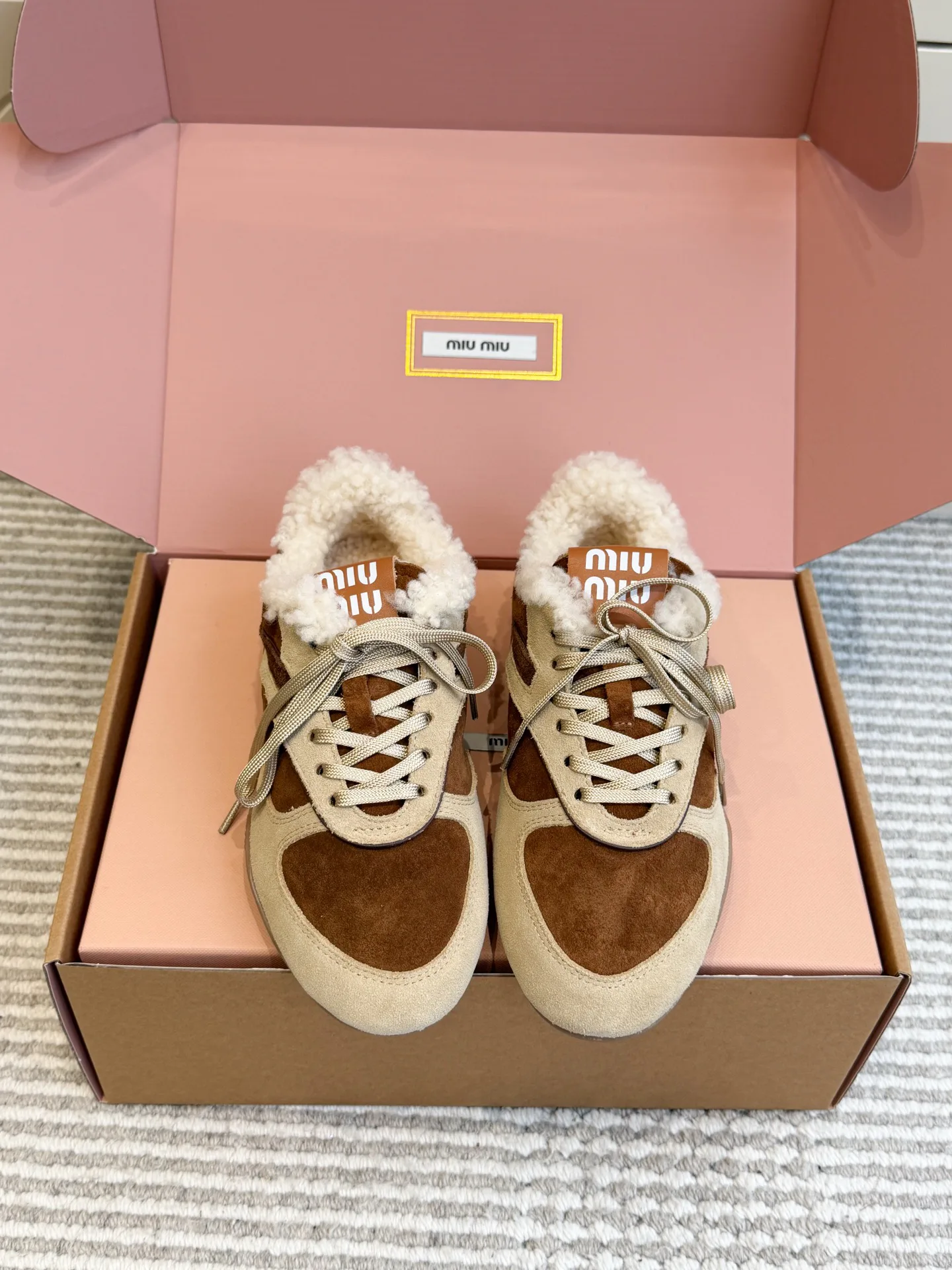 Кроссовки Женские Miu Miu 18731676