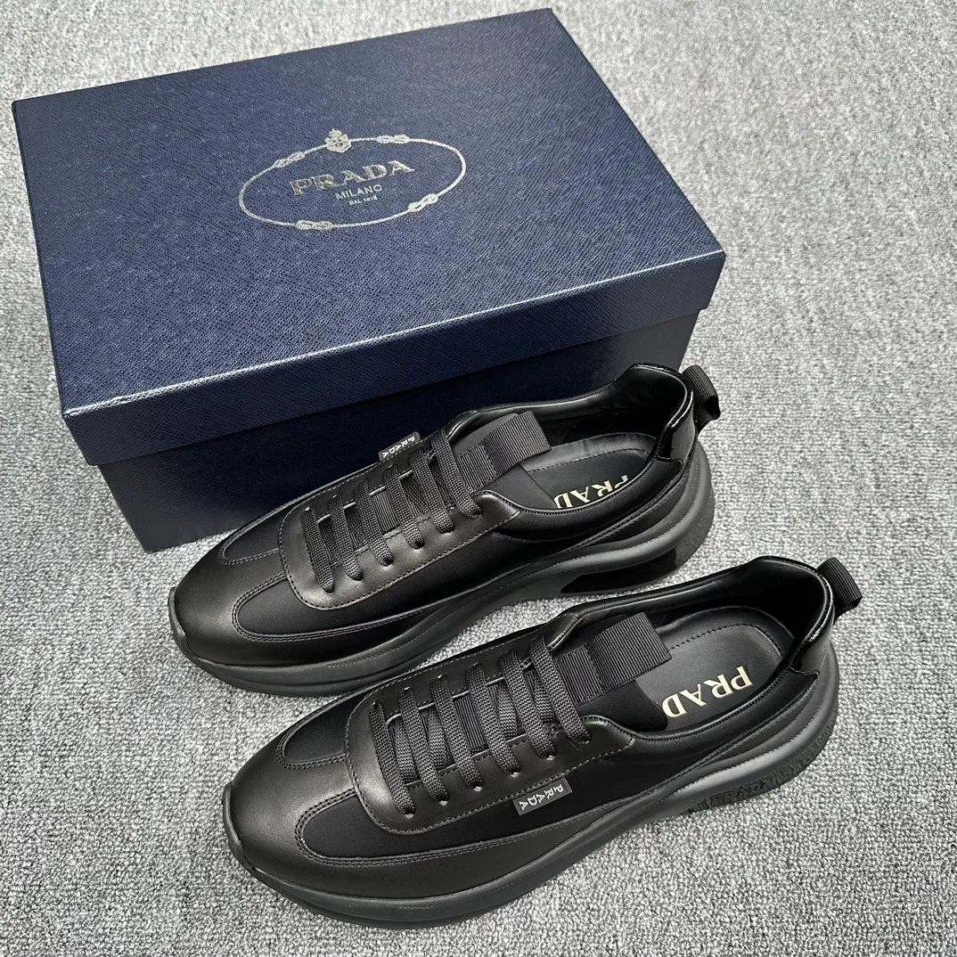 Кроссовки Мужские Prada 18076350
