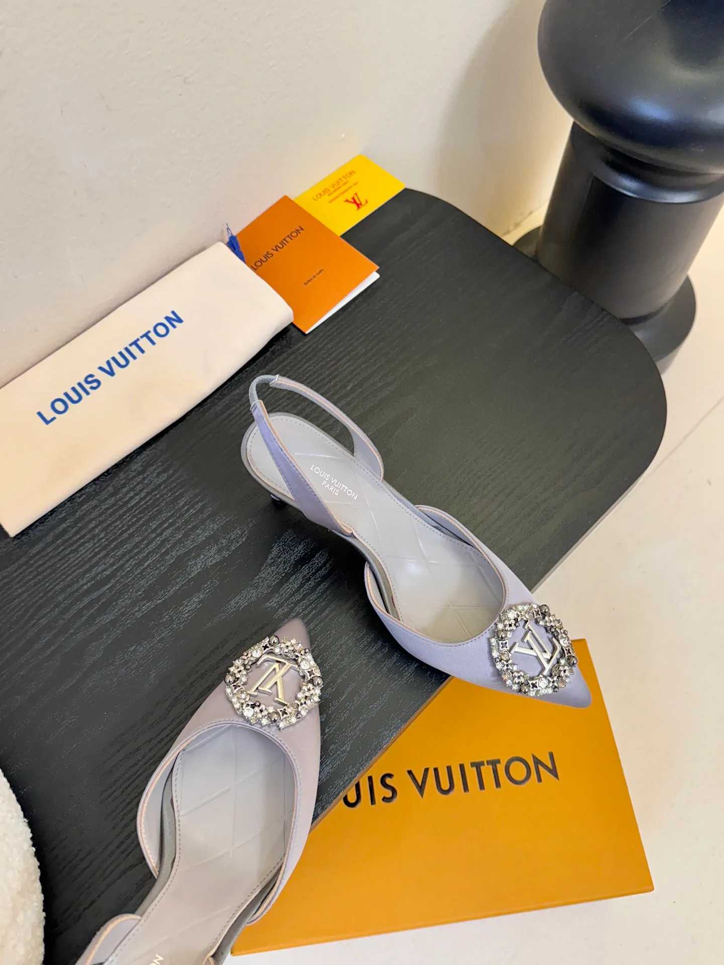 Туфли Женские Louis Vuitton 3495975