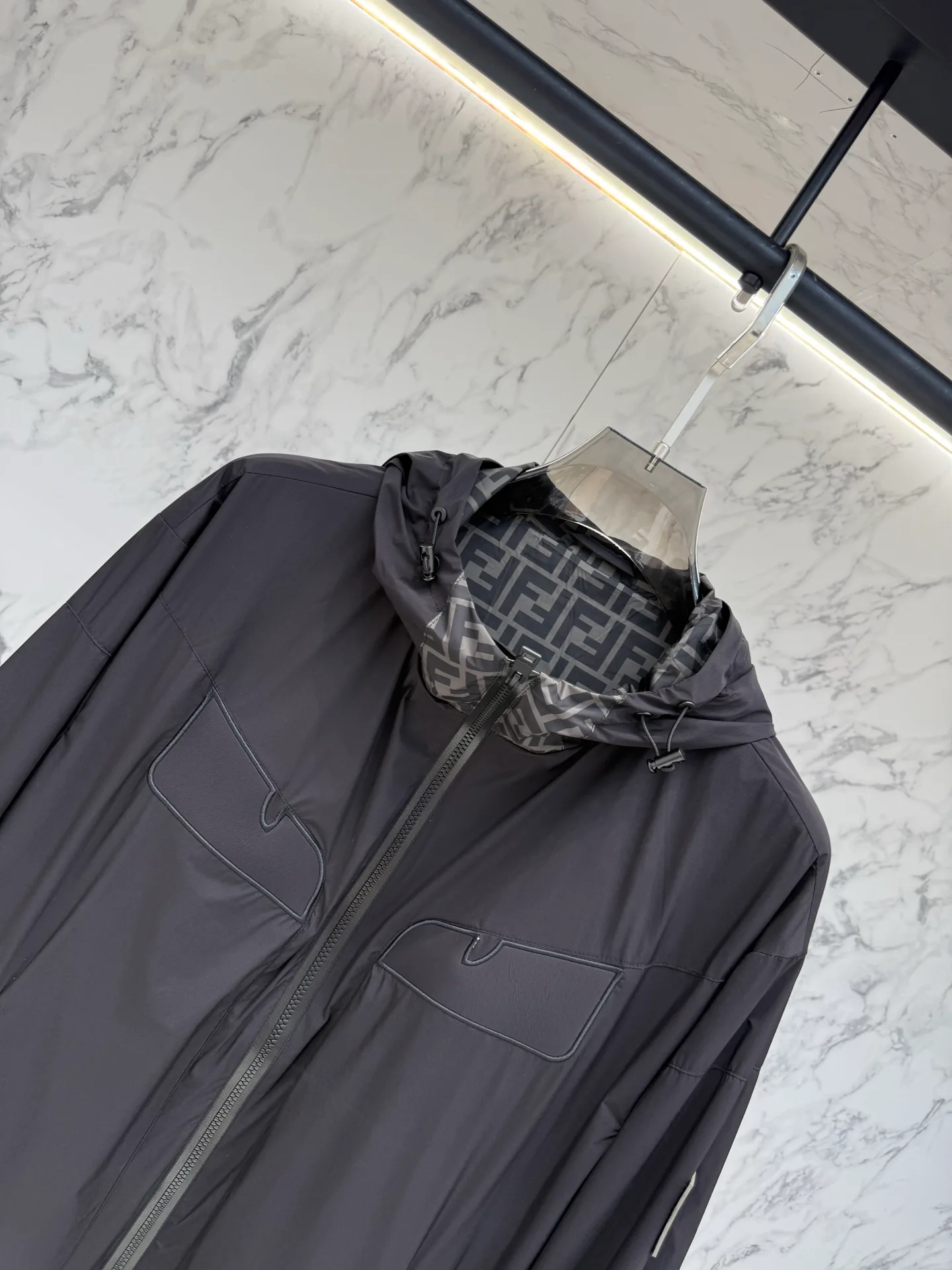 Куртки И Пуховики Мужские Fendi 11512933