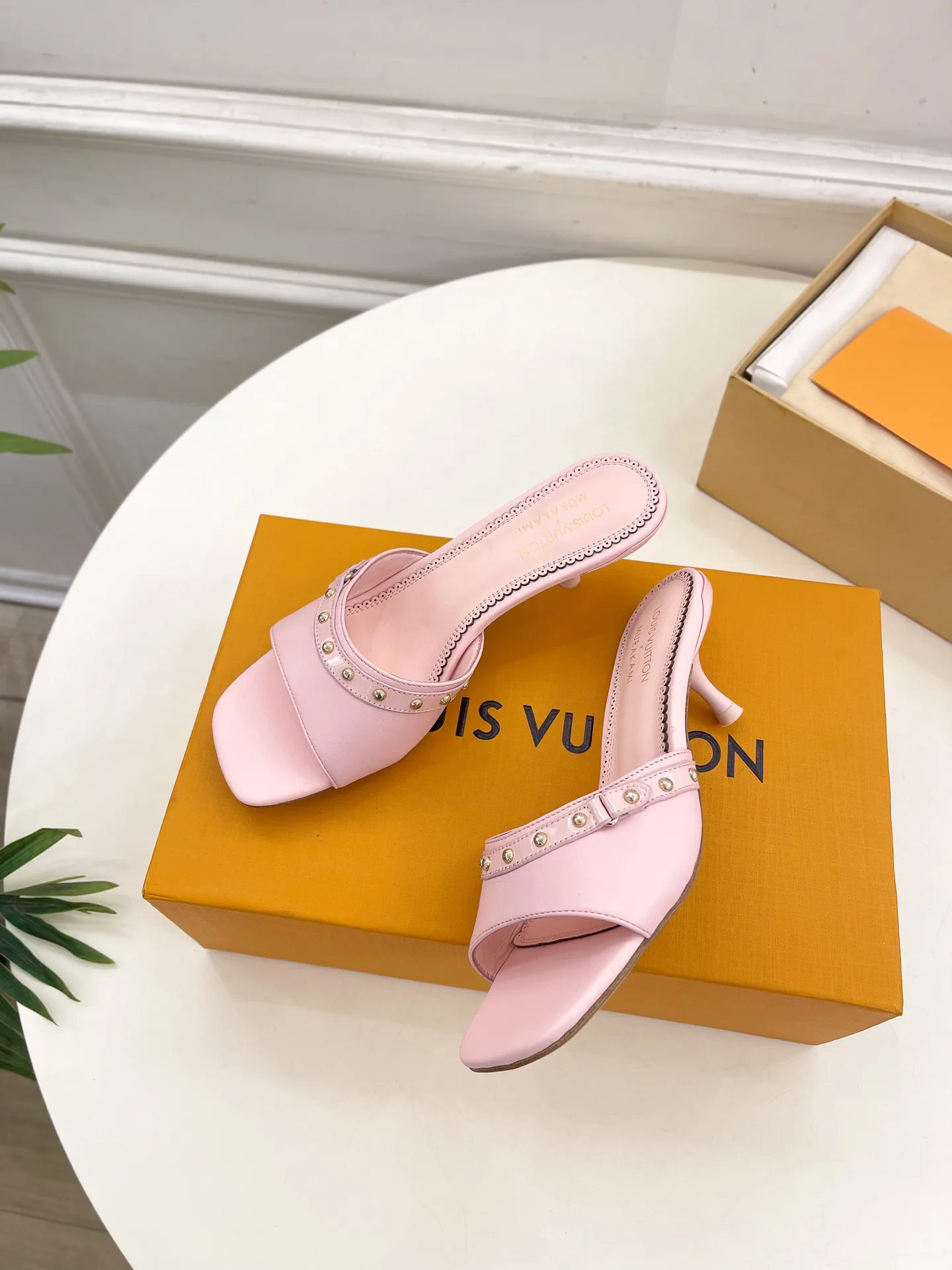 Туфли Женские Louis Vuitton 11458216