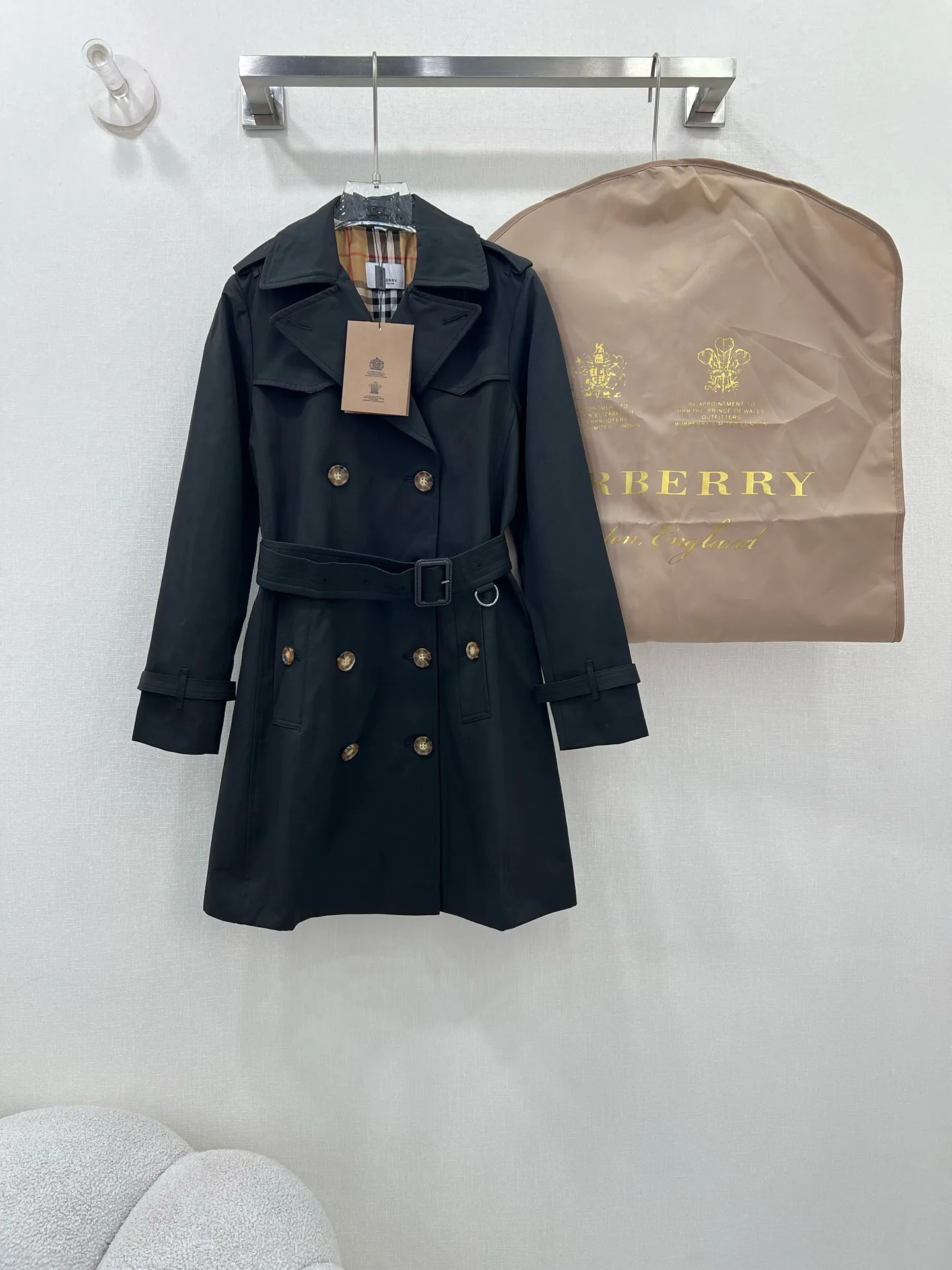 Тренчи Женские Burberry 19078434