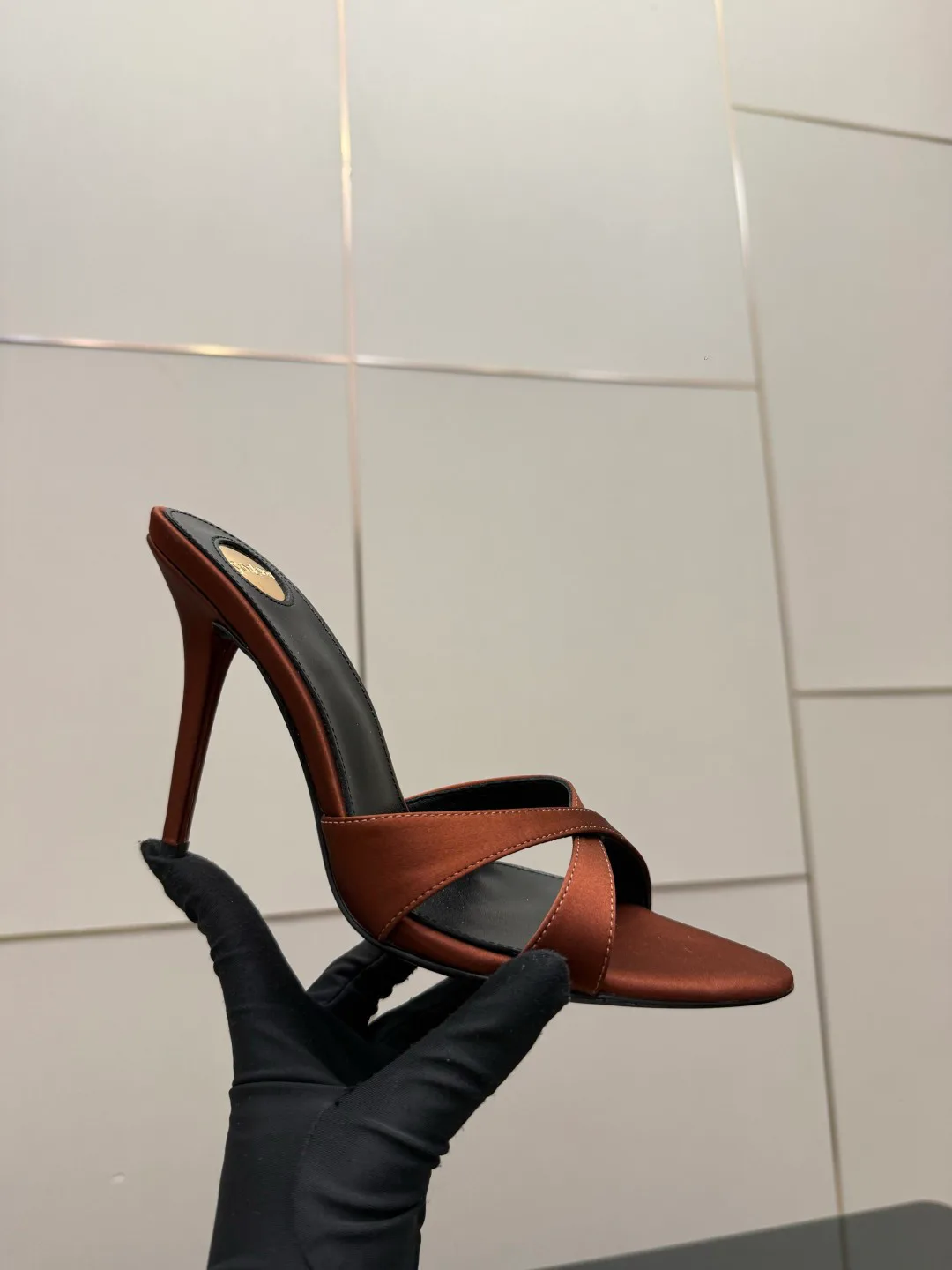 Босоножки Женские Saint Laurent 11409889