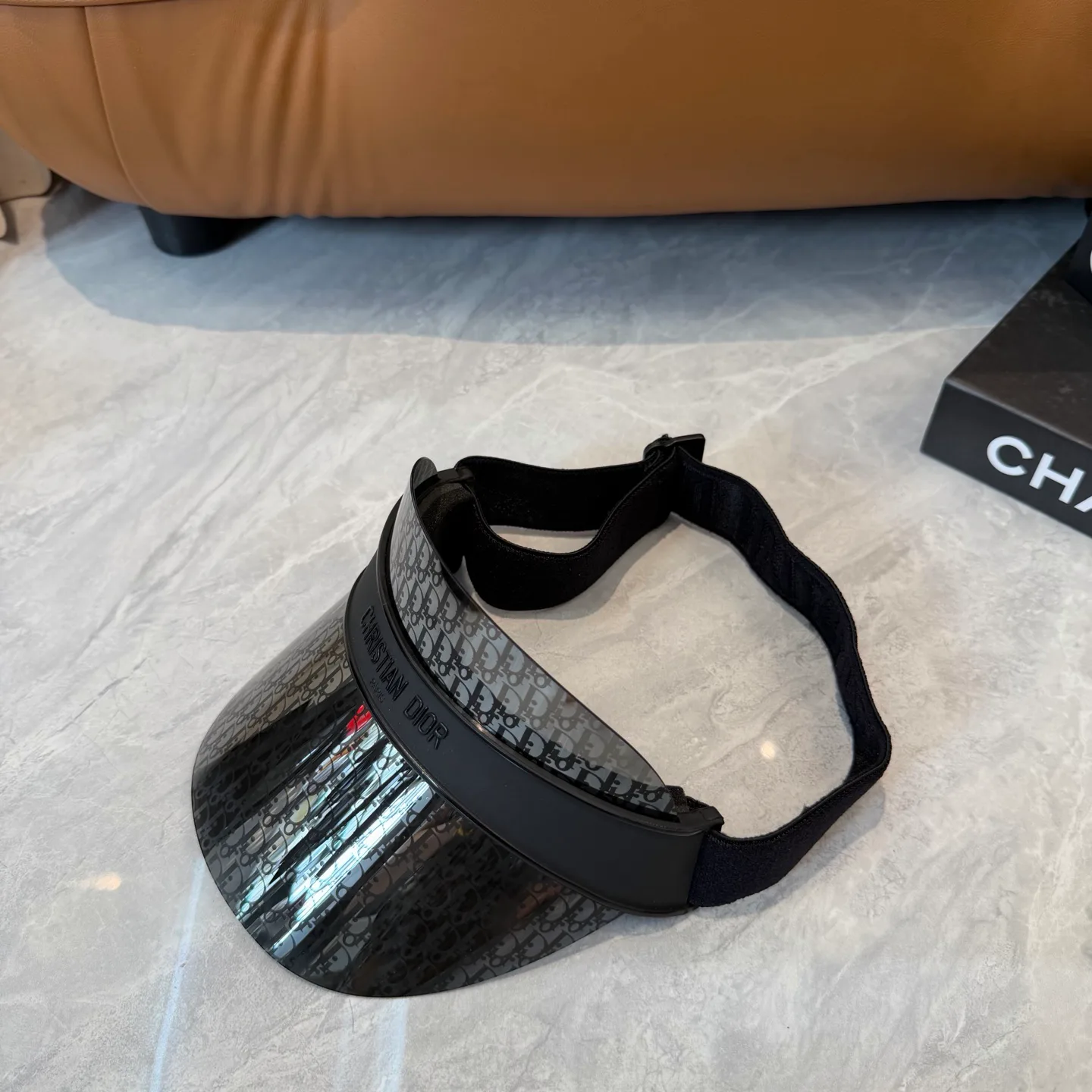 Головные Уборы Christian Dior 13294389