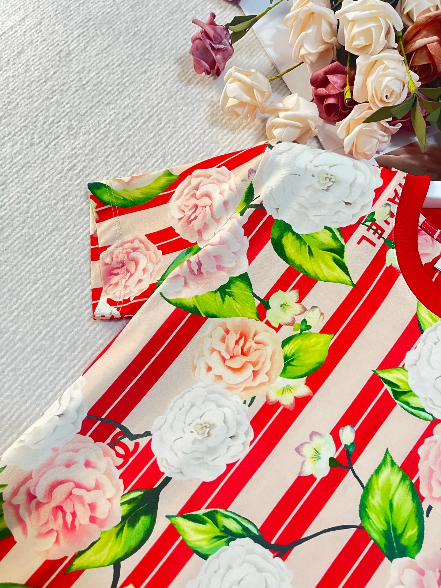 Футболки Женские Chanel 3042955