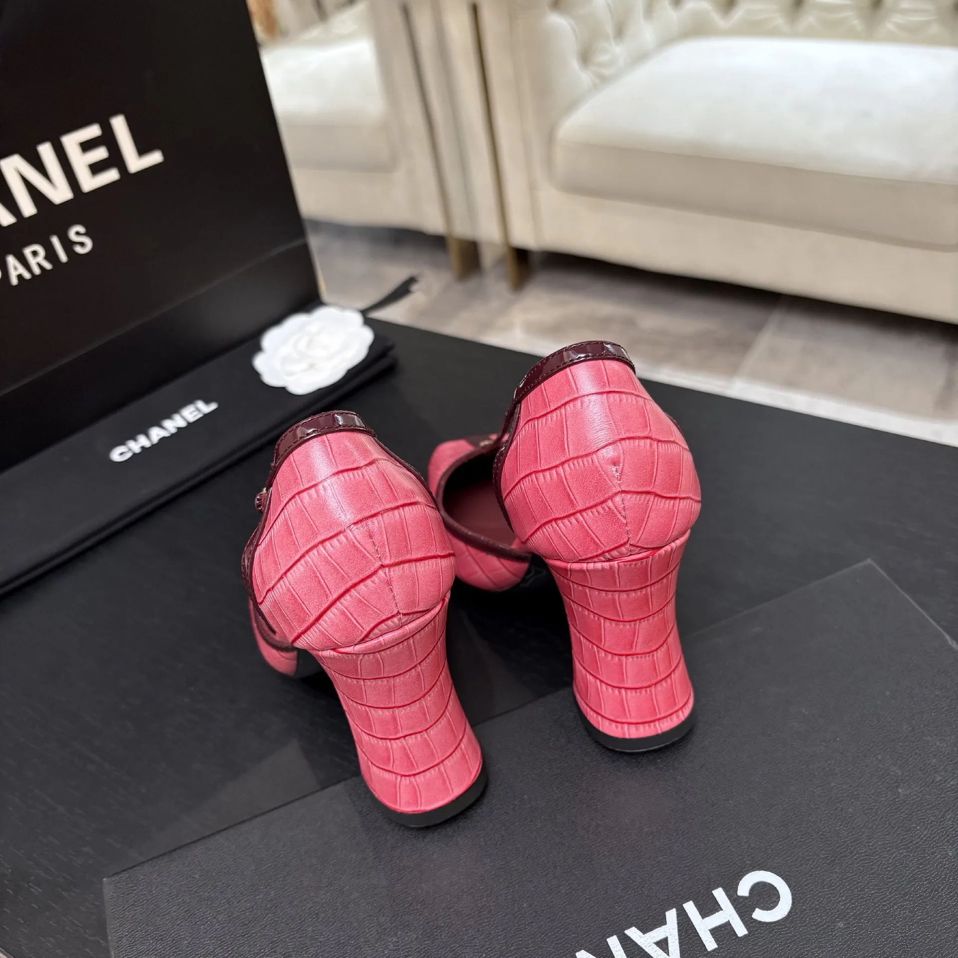 Босоножки Женские Chanel 19339295