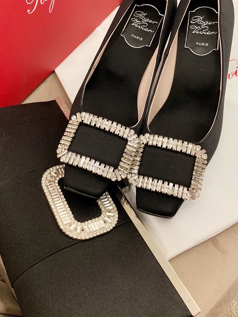 Туфли Женские Roger Vivier 17550751