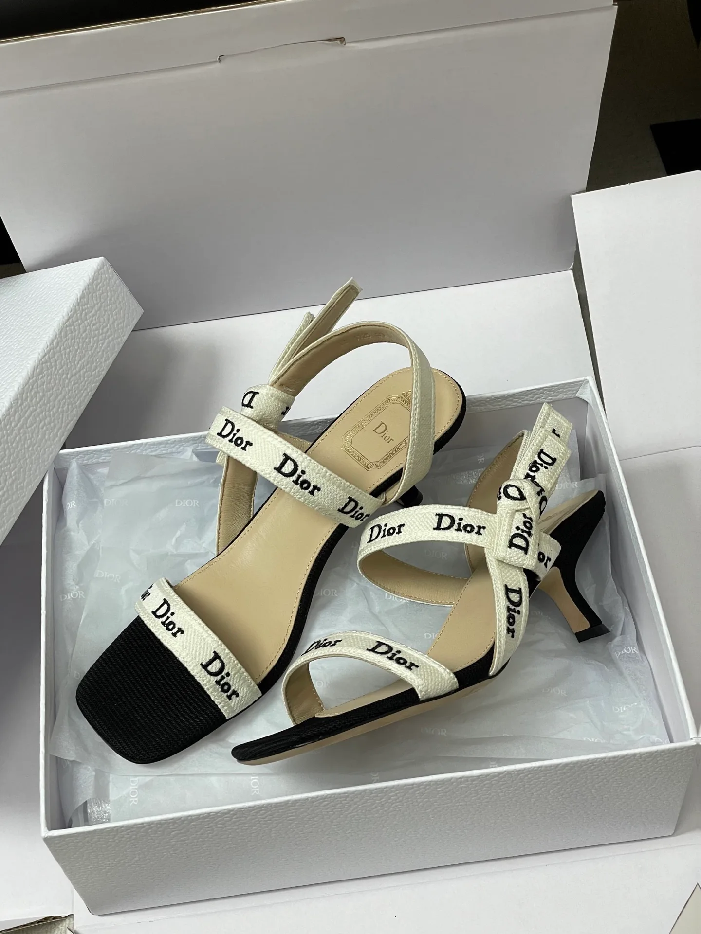 Босоножки Женские Christian Dior 13226174