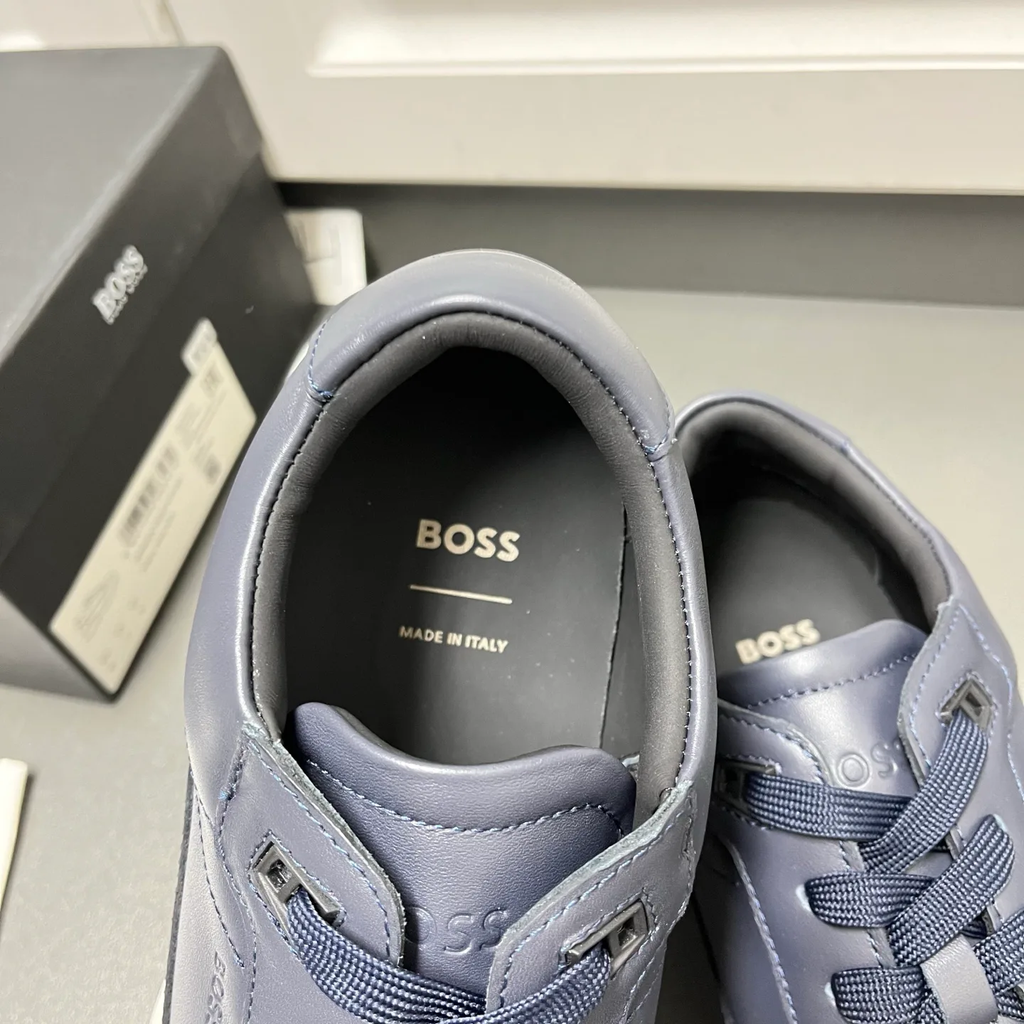 Кроссовки Женские Hugo Boss 689211