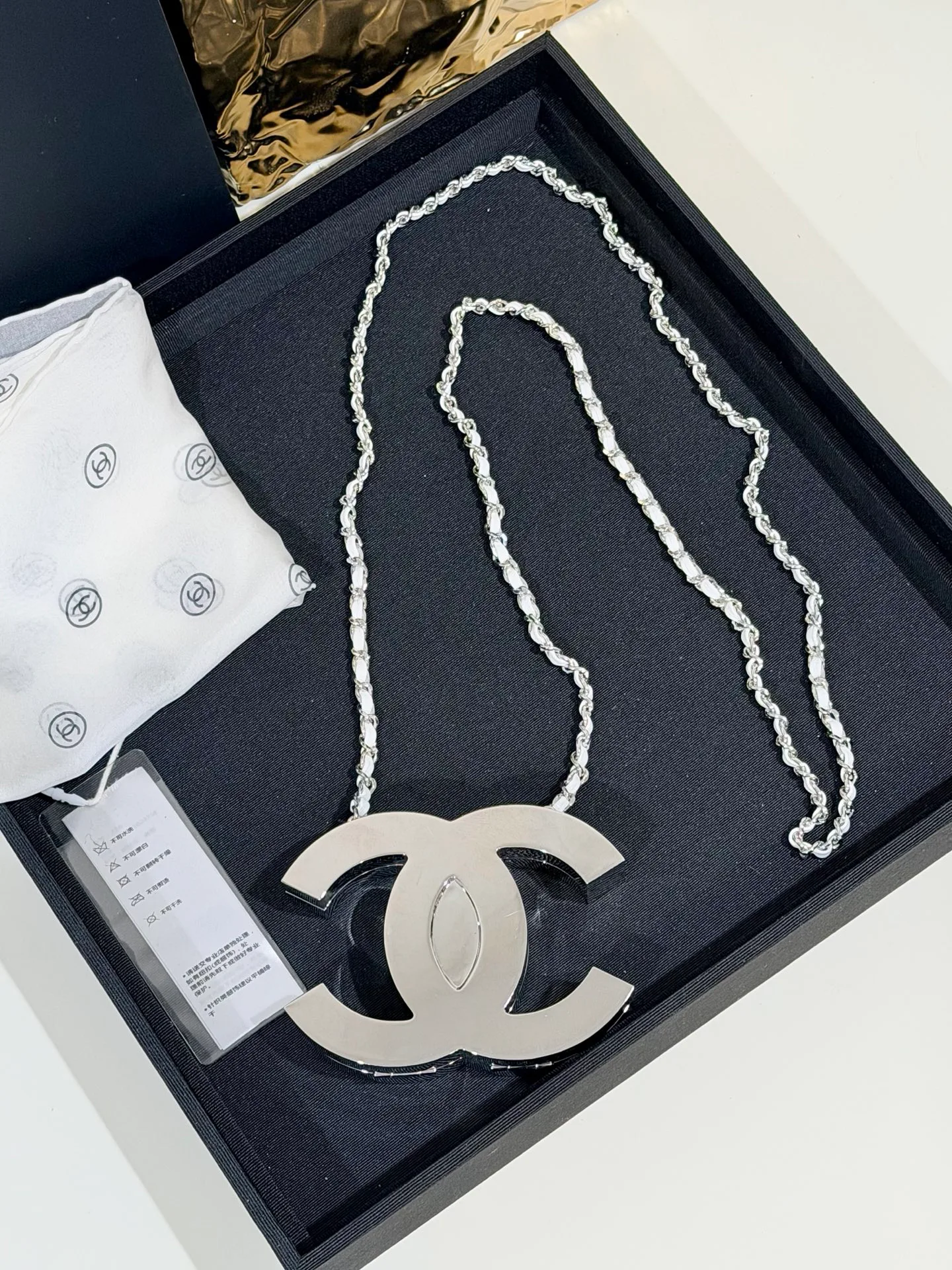 Бижутерия Chanel 18646157