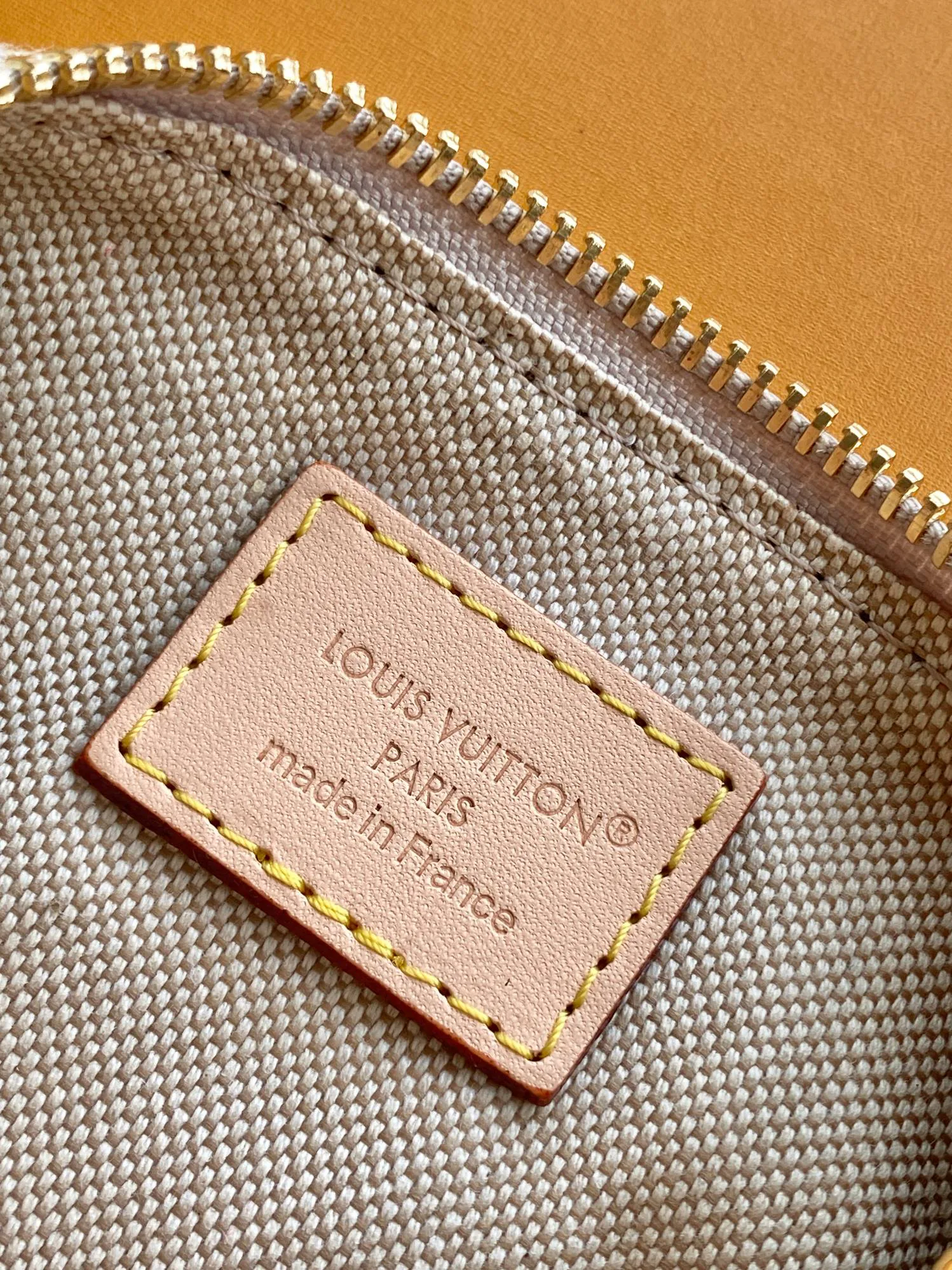 Классические Сумки Женские Louis Vuitton 17428092