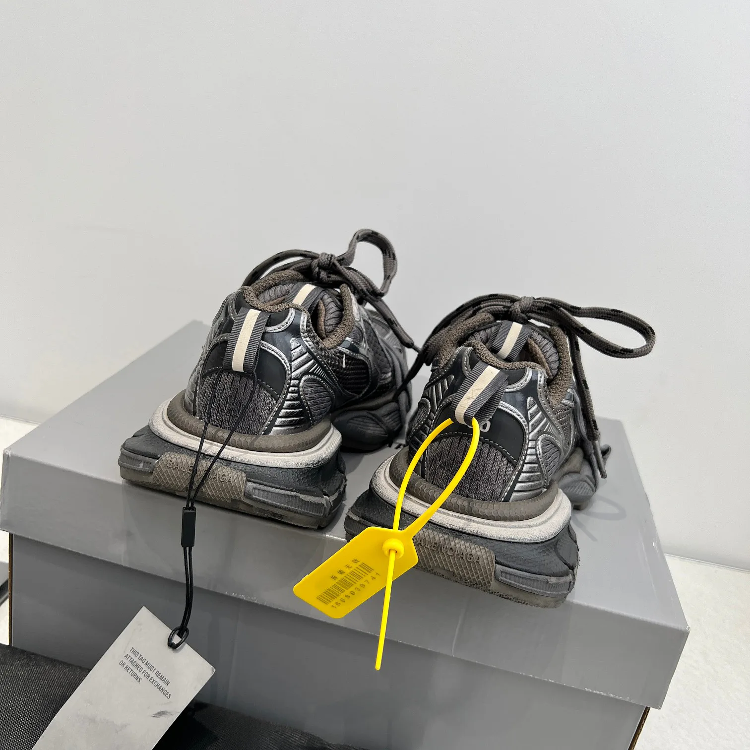 Кроссовки Женские Balenciaga 15255