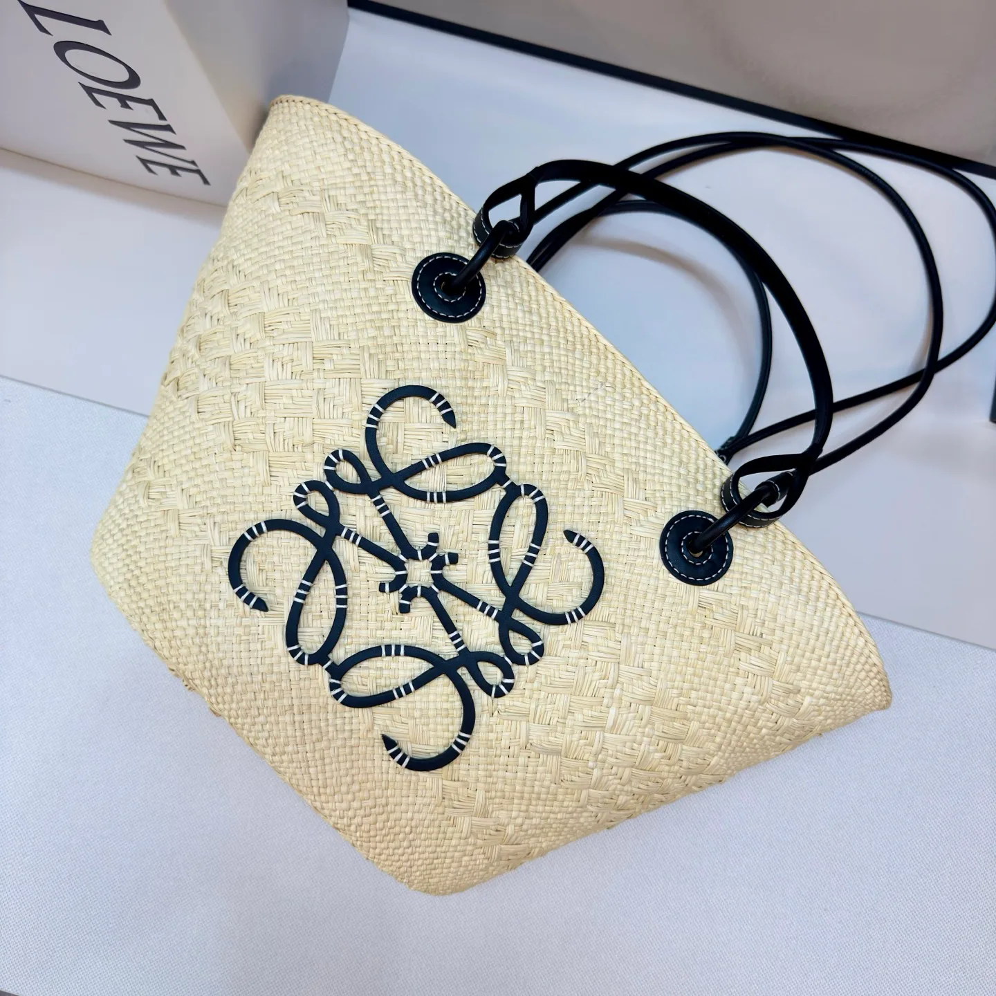 Классические Сумки Женские Loewe 10243076