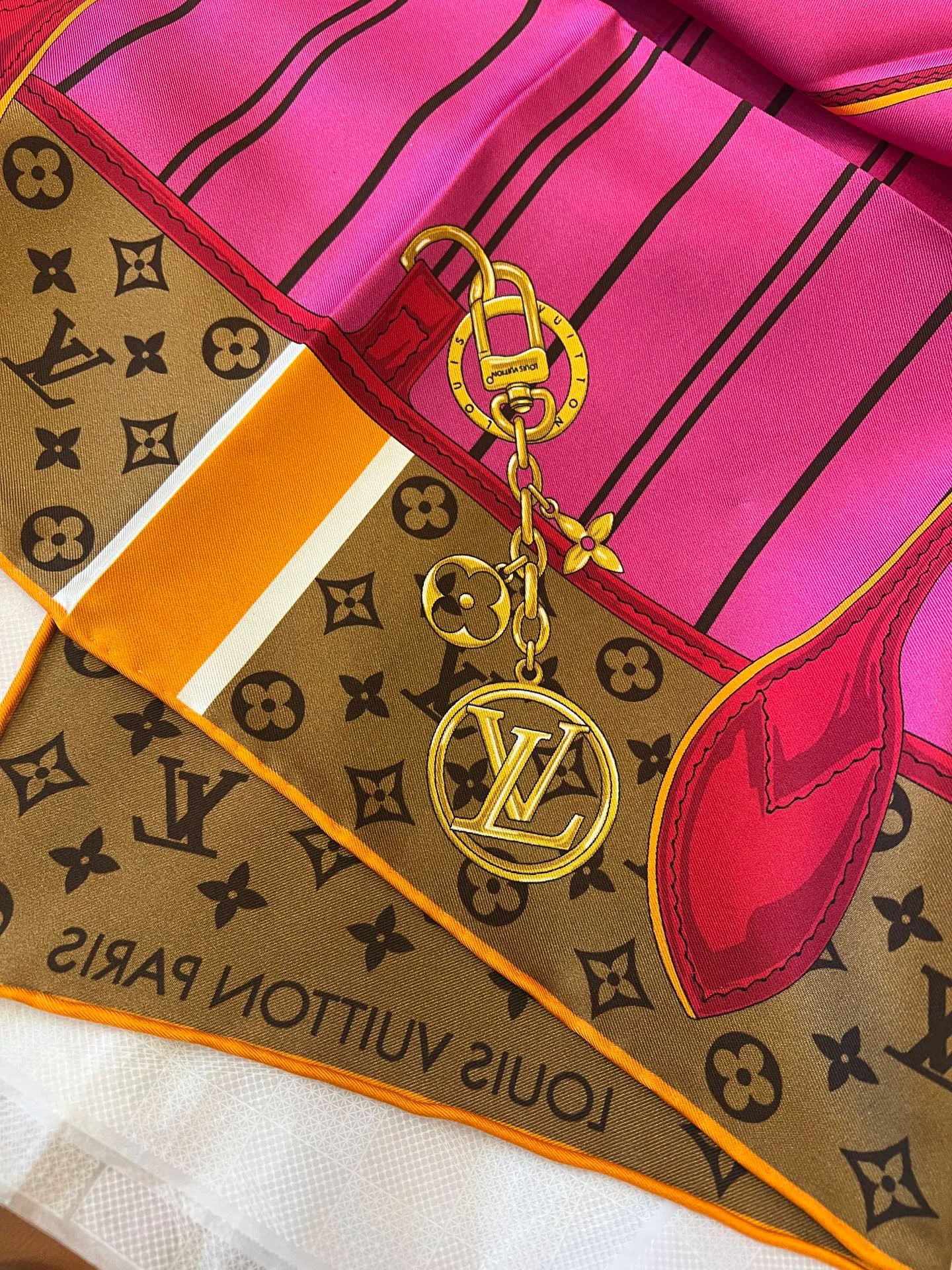 Платки Louis Vuitton 1752126