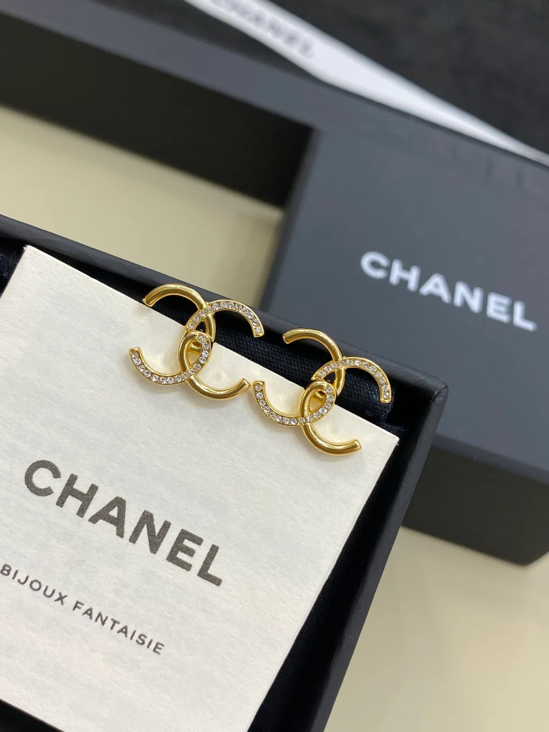 Бижутерия Chanel 18186305