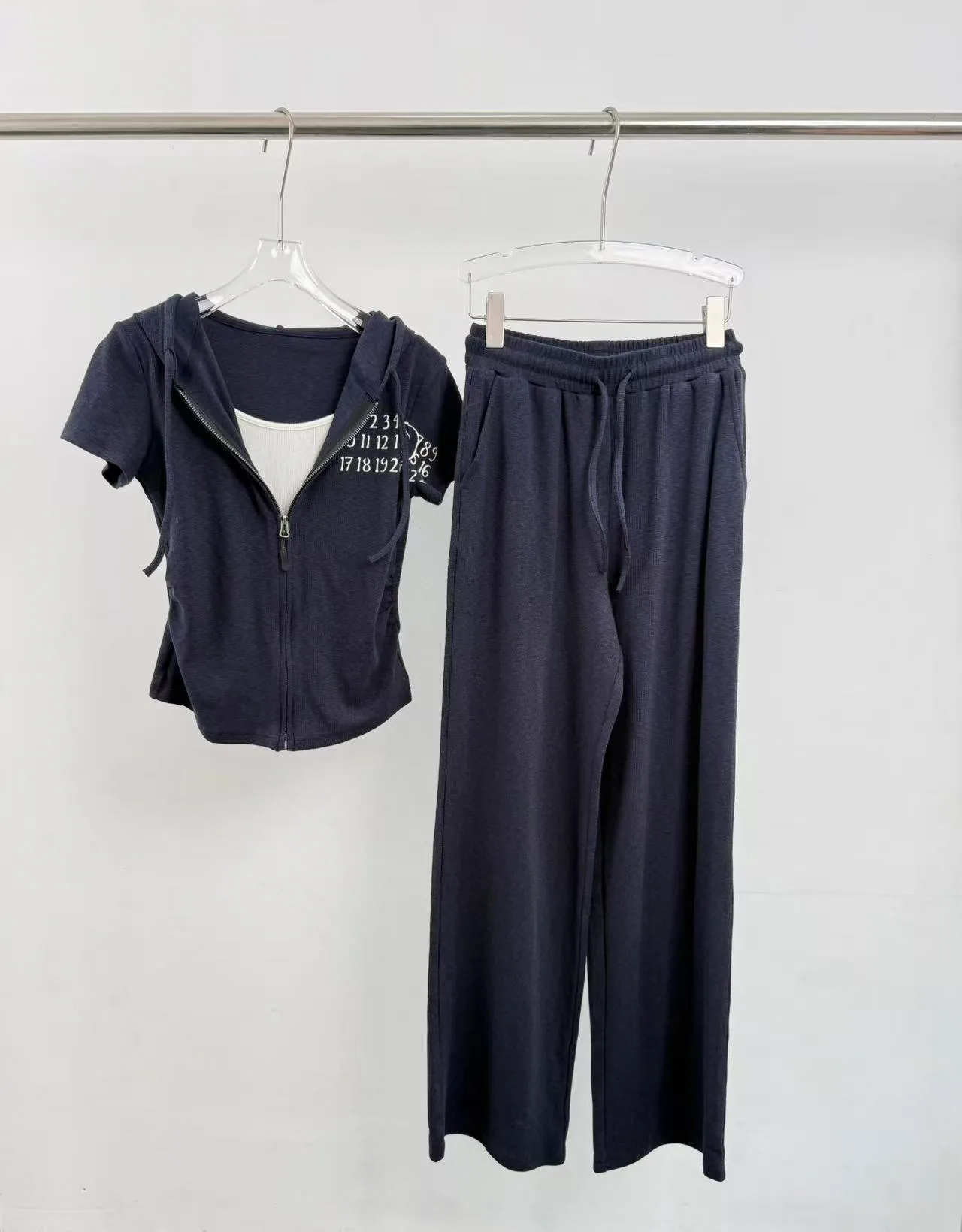 Спортивные Костюмы Женские Maison Margiela 11056369