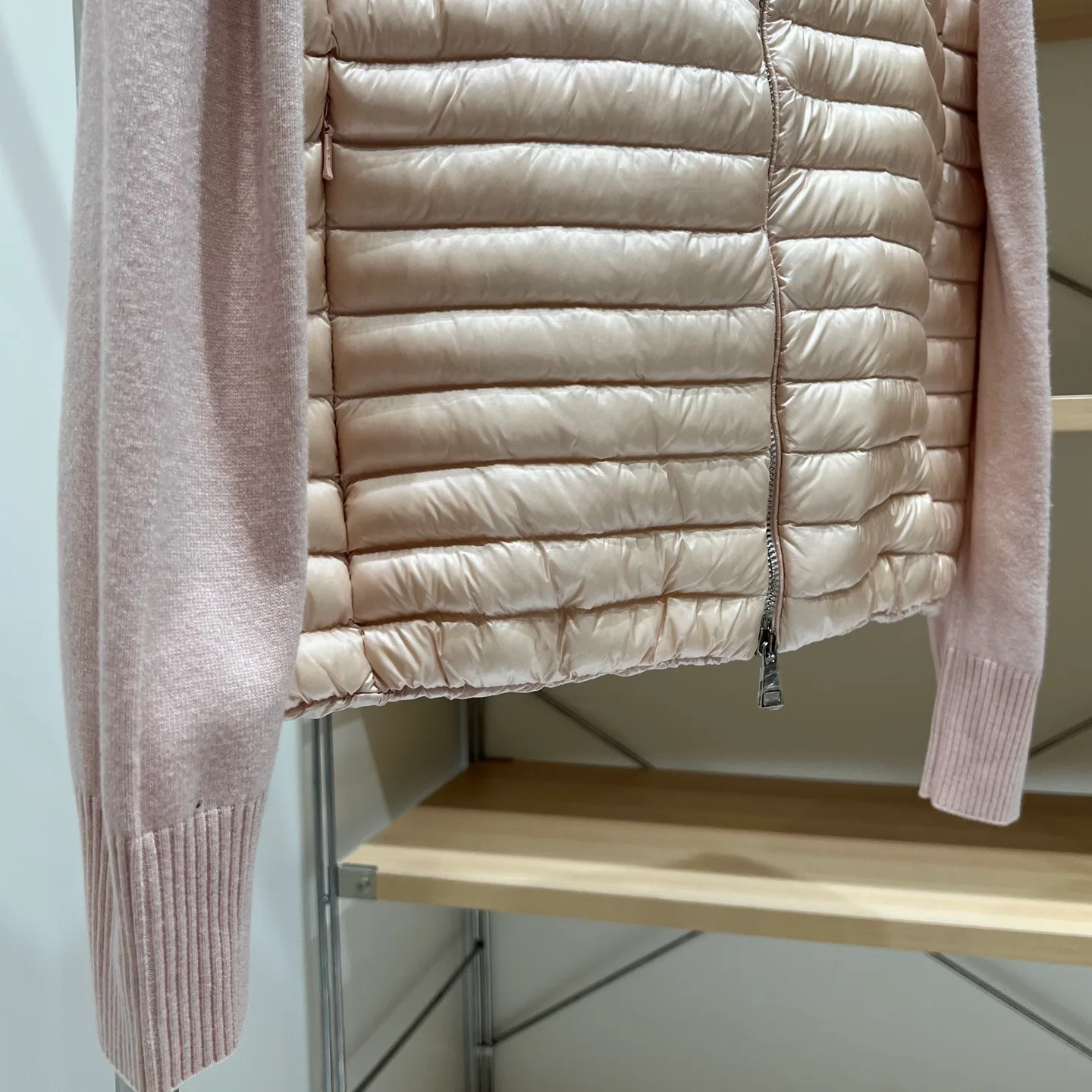 Куртки И Пуховики Женские Moncler 18043622