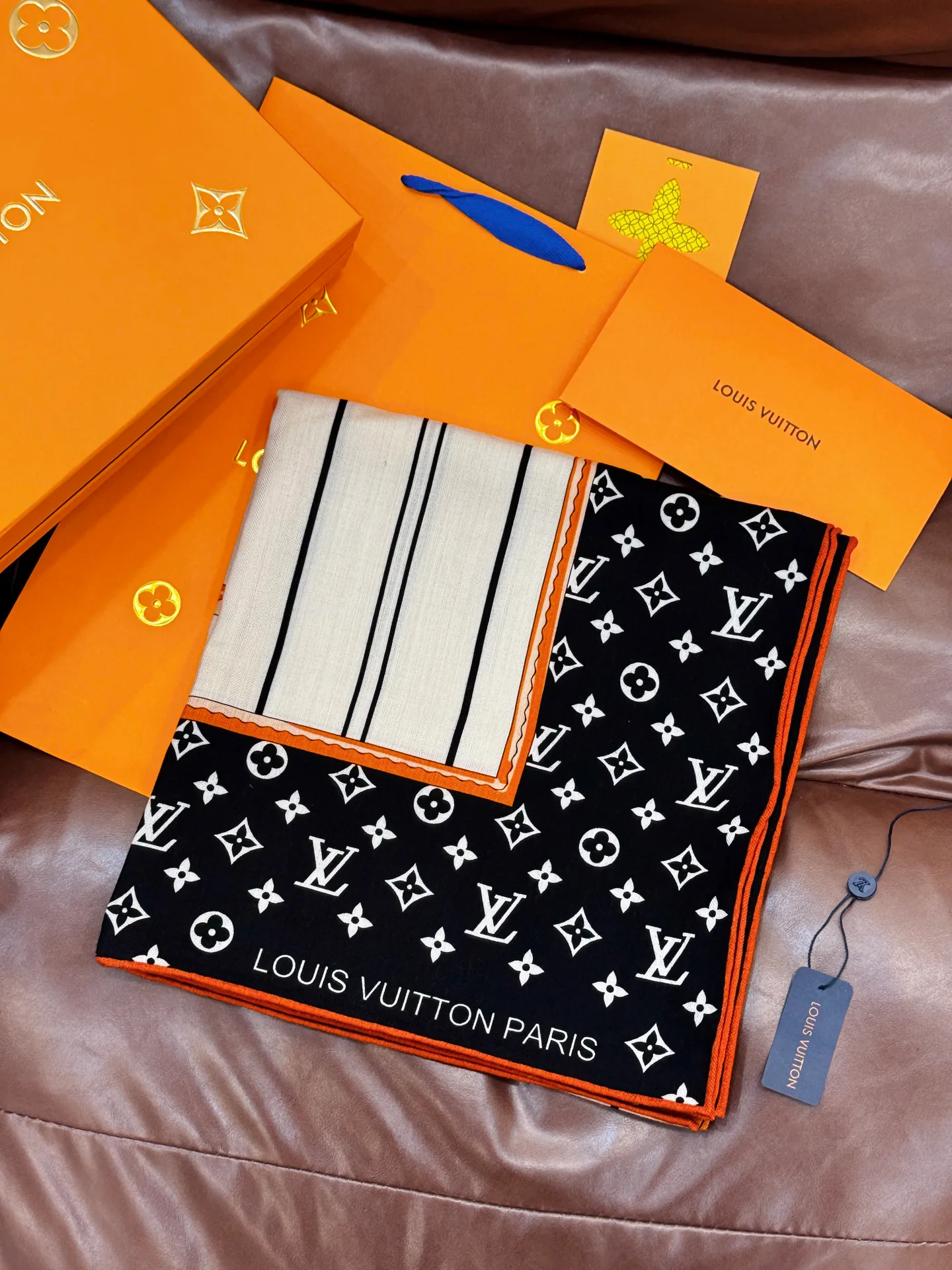 Шарфы Louis Vuitton 218422