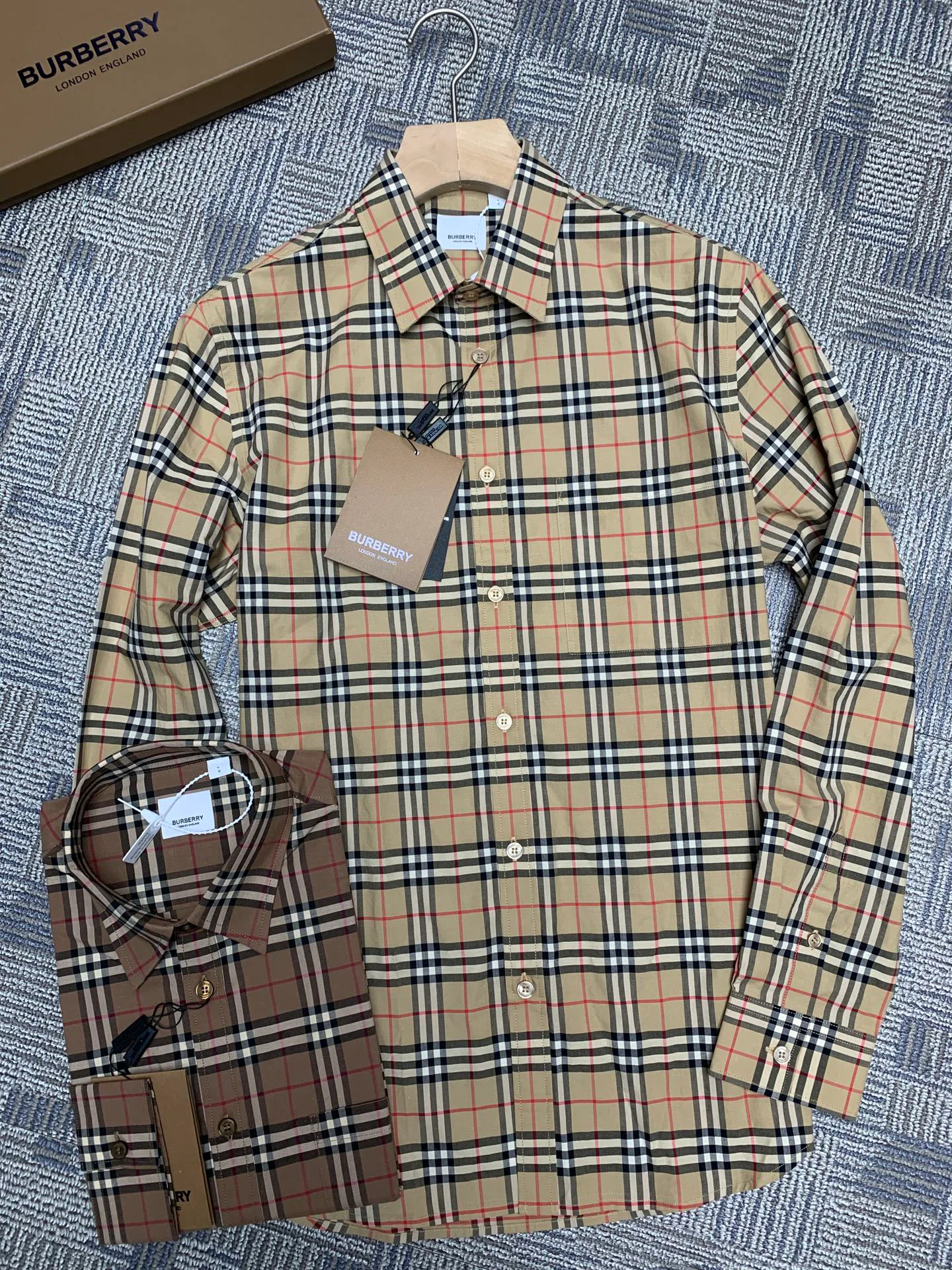 Рубашки Мужские Burberry 17967408