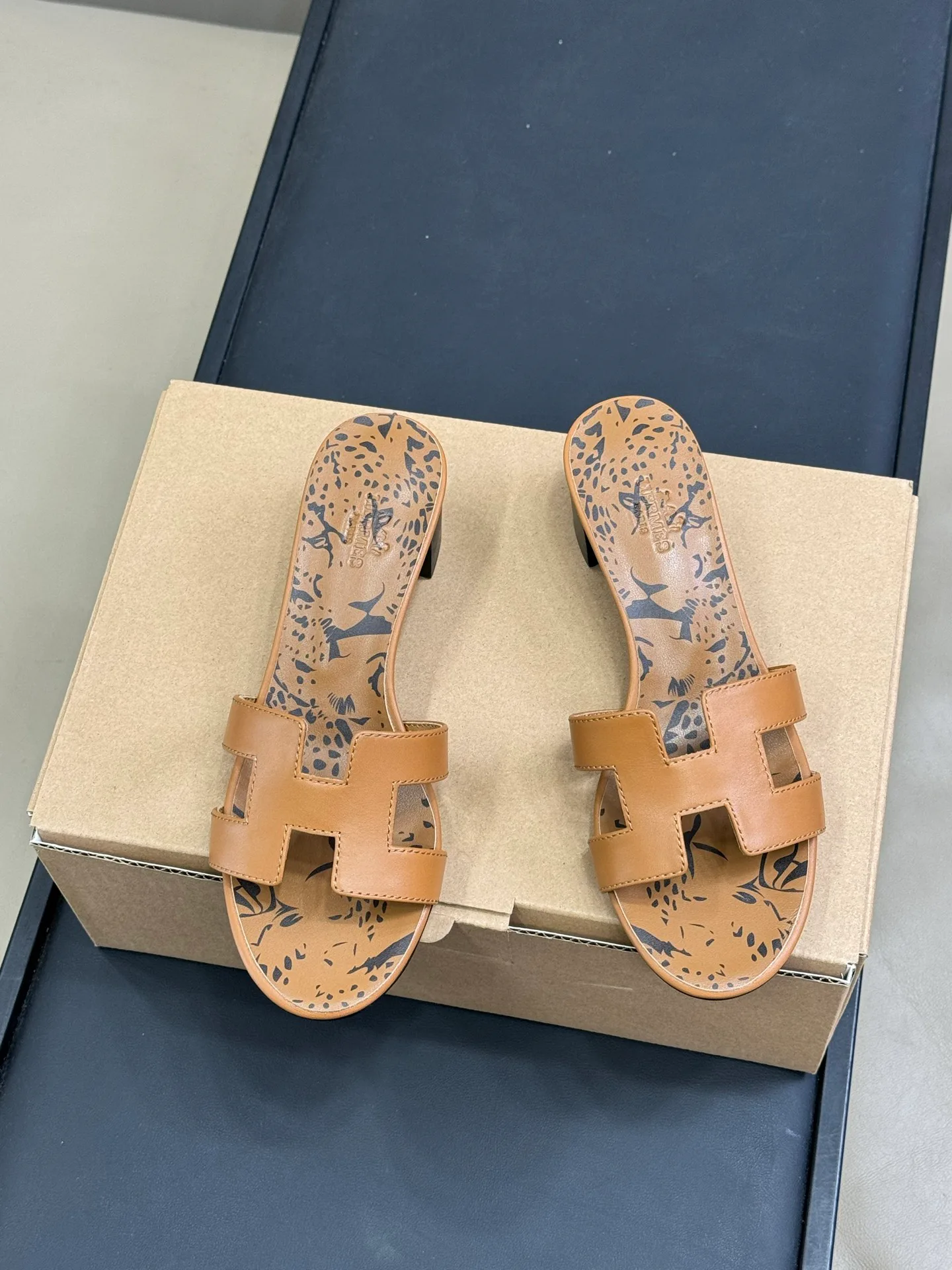 Шлепанцы Женские Hermes 32204