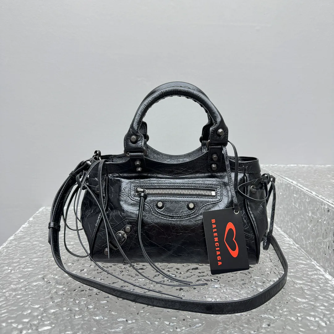 Классические Сумки Женские Balenciaga 11451440