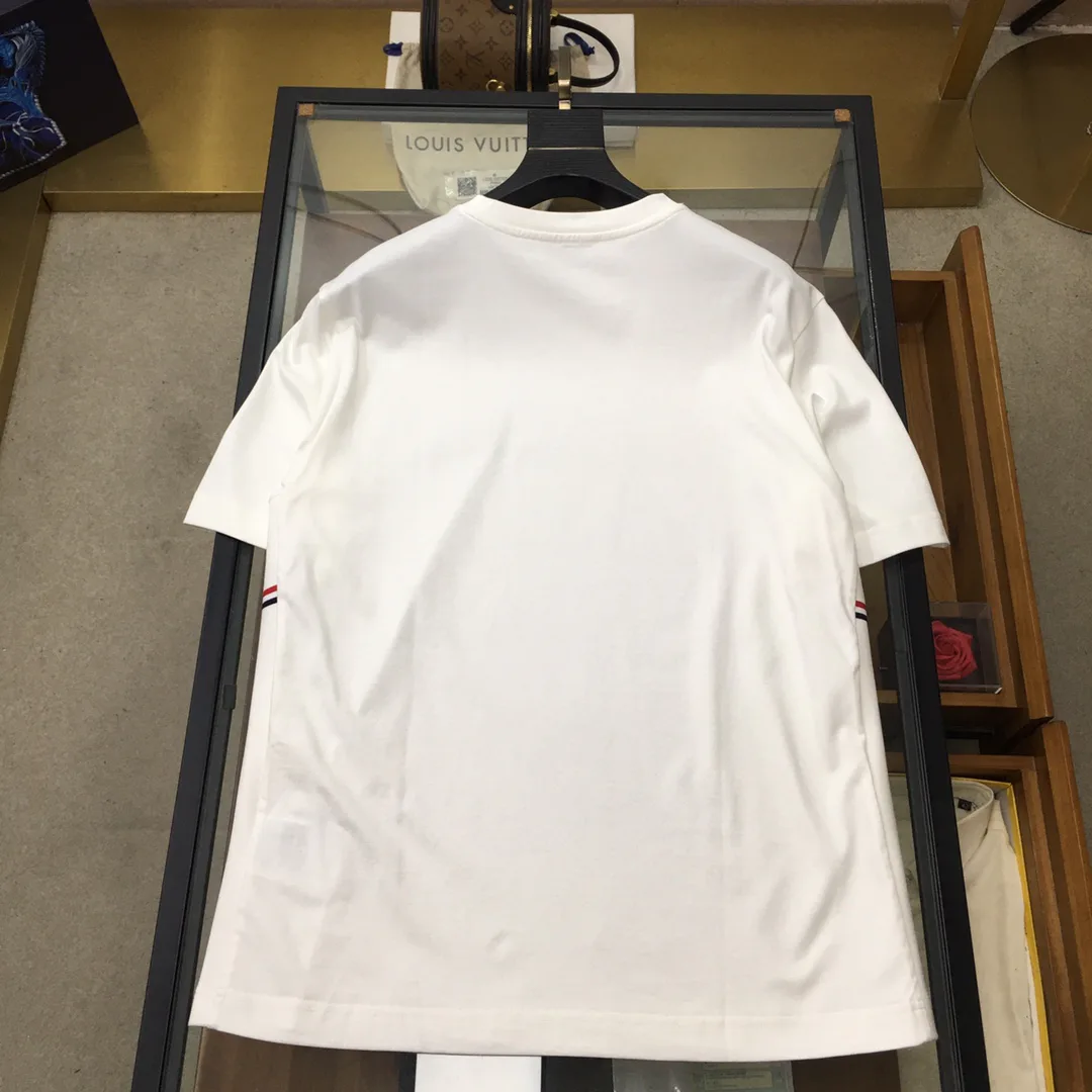 Футболки Женские Moncler 11704179