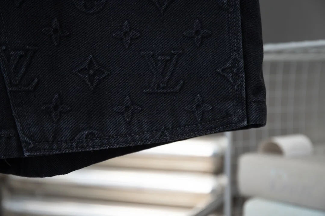 Шорты Мужские Louis Vuitton 11573709