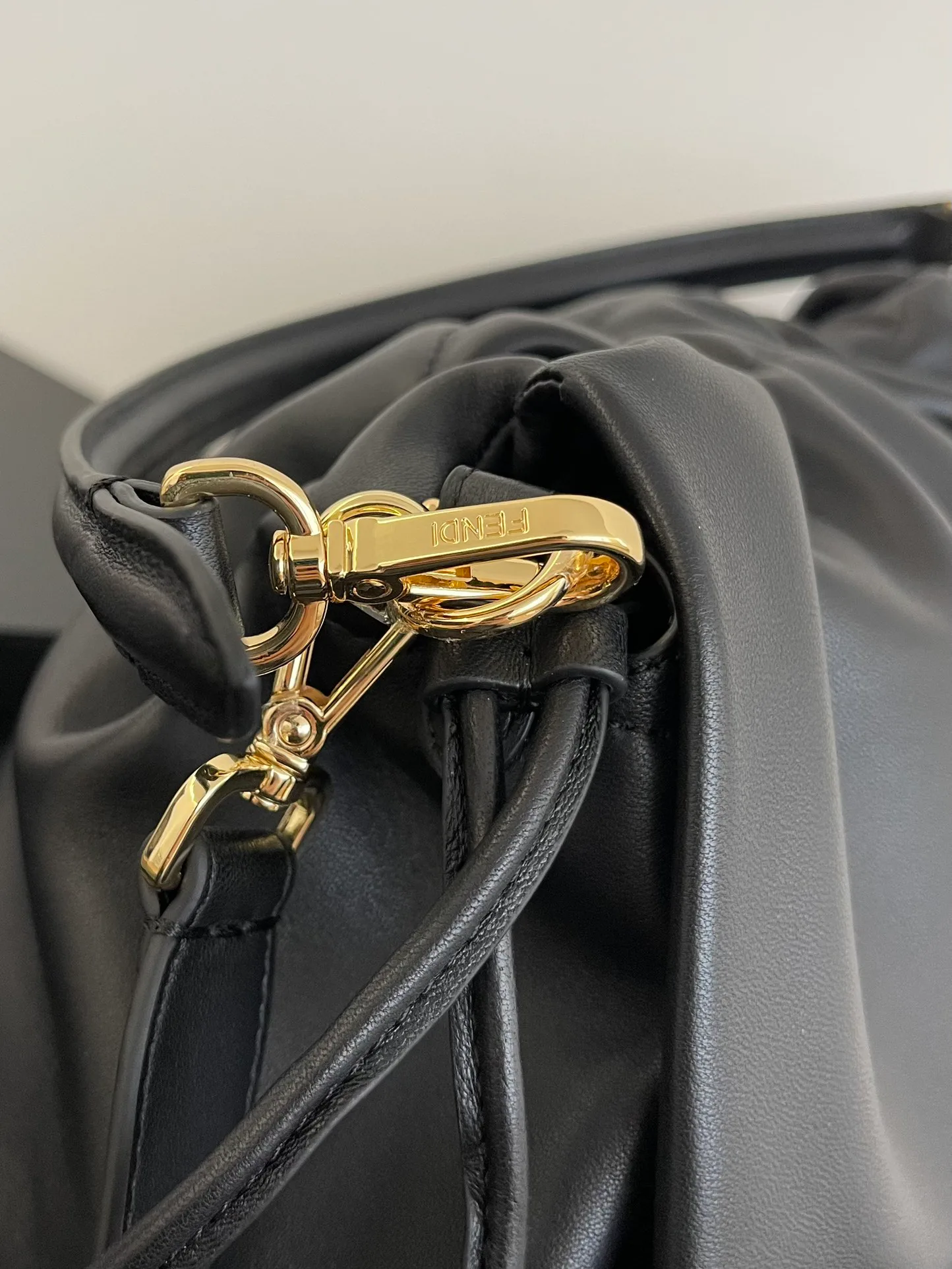 Сумки На Ремне Женские Fendi 292976