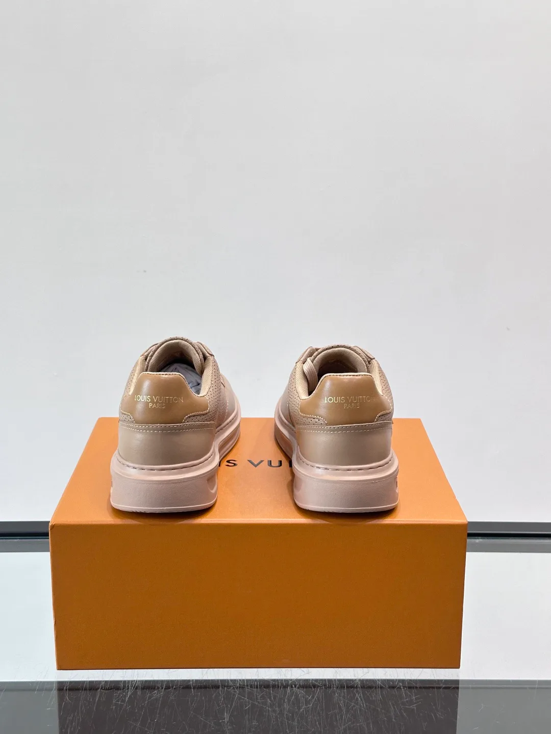 Кроссовки Мужские Louis Vuitton 13553743