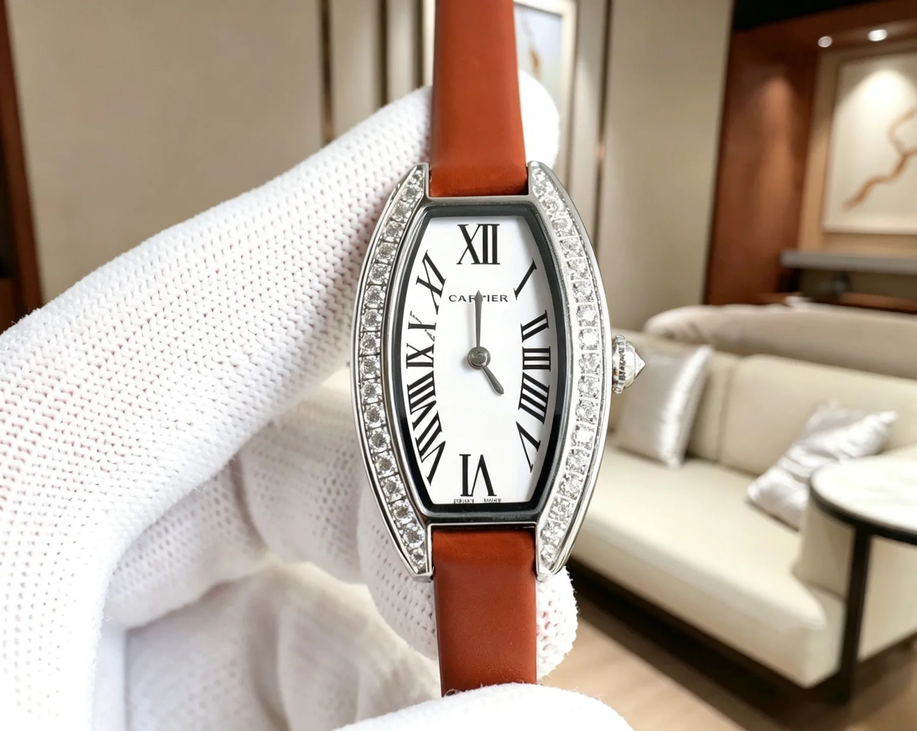 Часы Женские Cartier 17608577