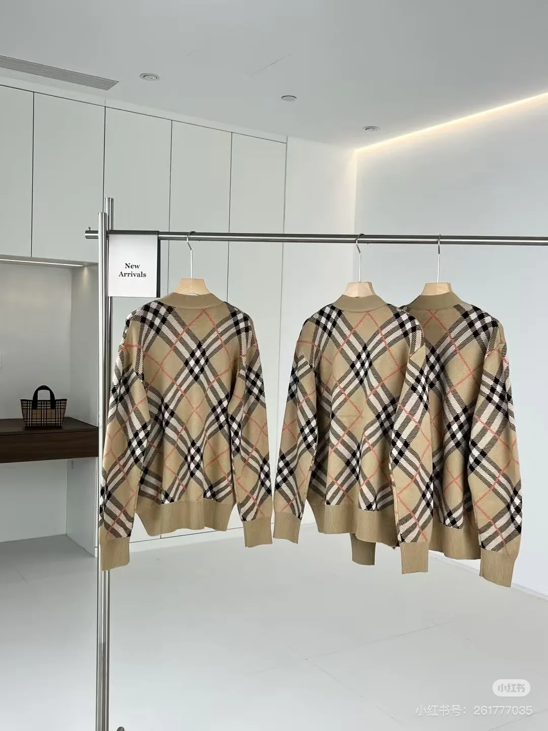 Джемперы И Свитеры Женские Burberry 18456087