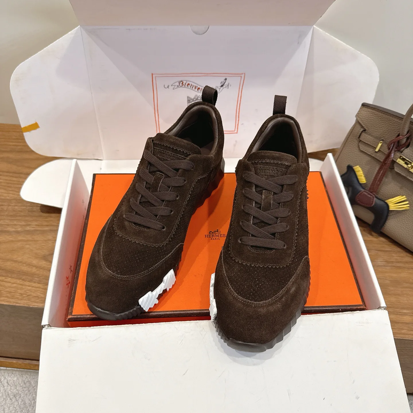 Кроссовки Женские Hermes 11336533