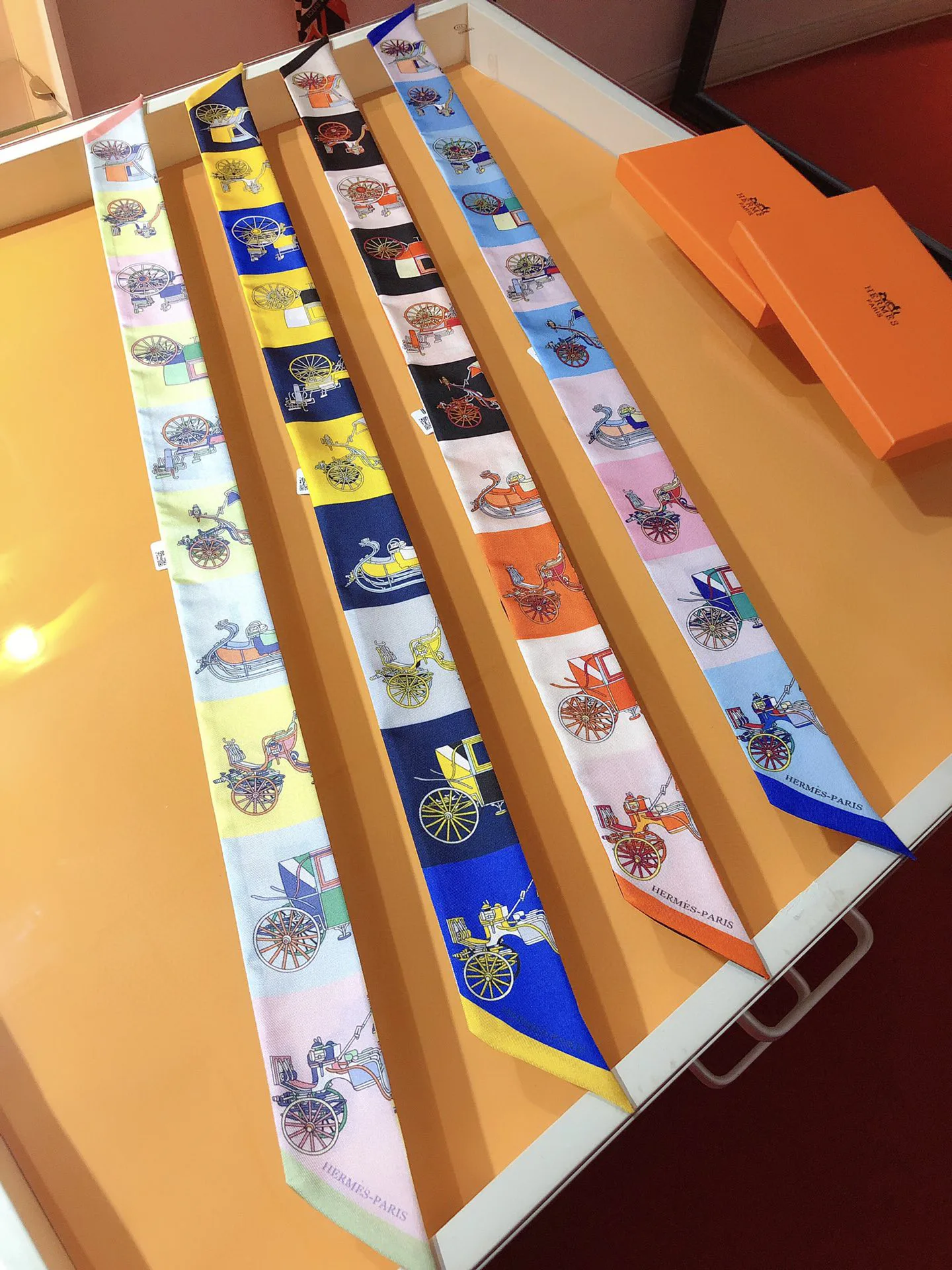 Платки Hermes 13094348
