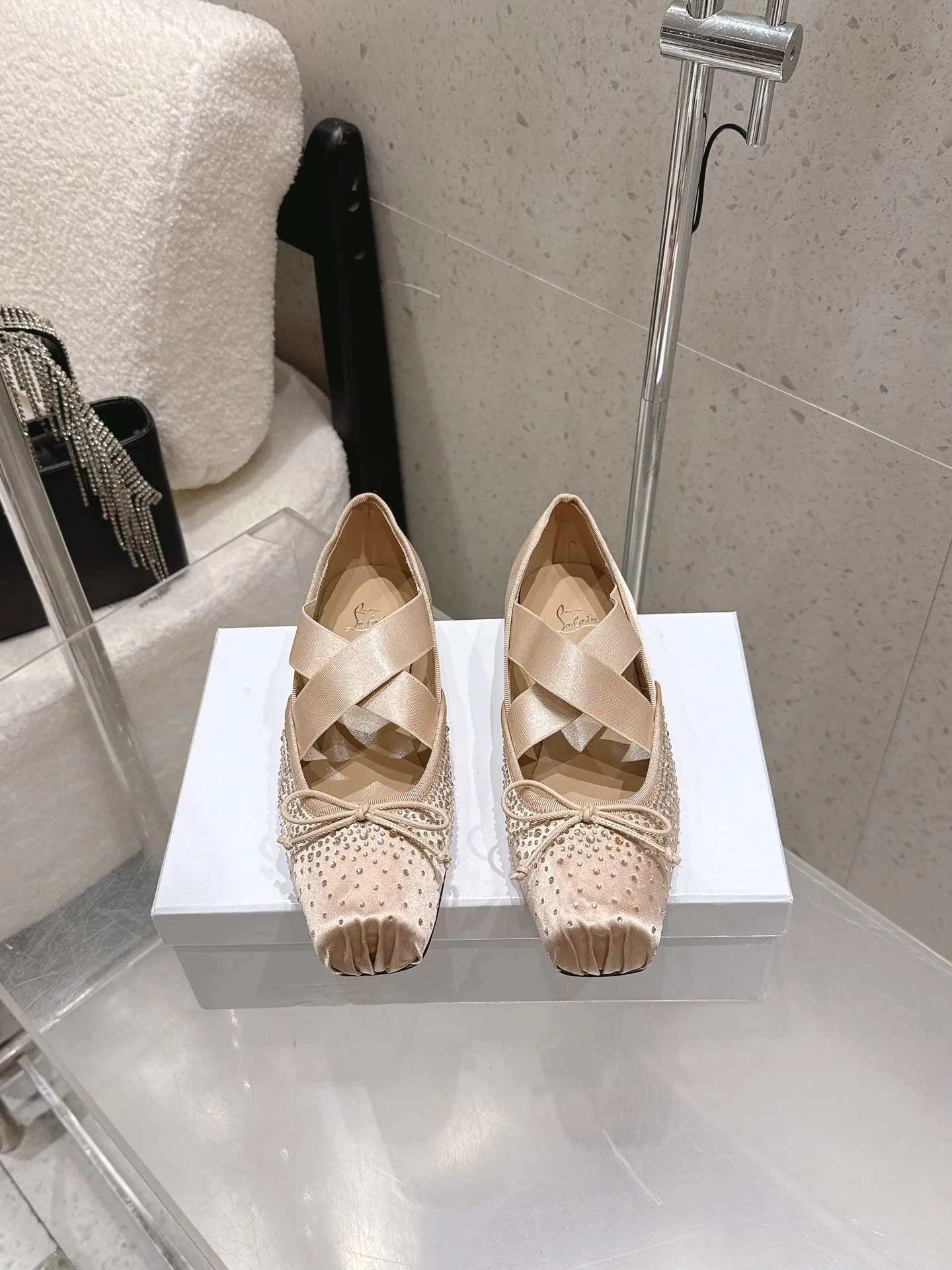 Туфли Женские Christian Louboutin 1731503